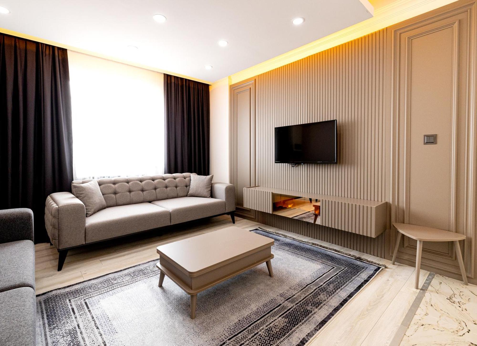 Selia Aparthotel *