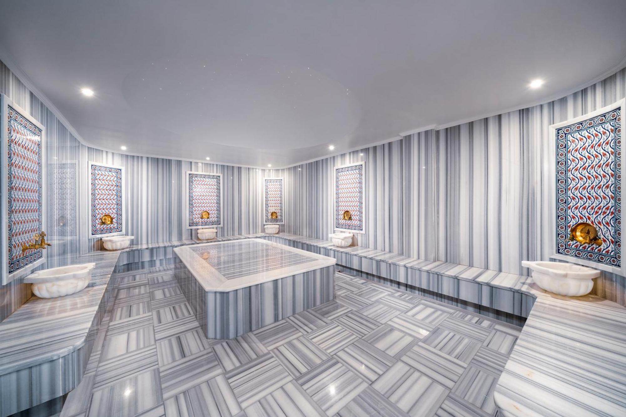 Ramada Plaza By Wyndham 5*