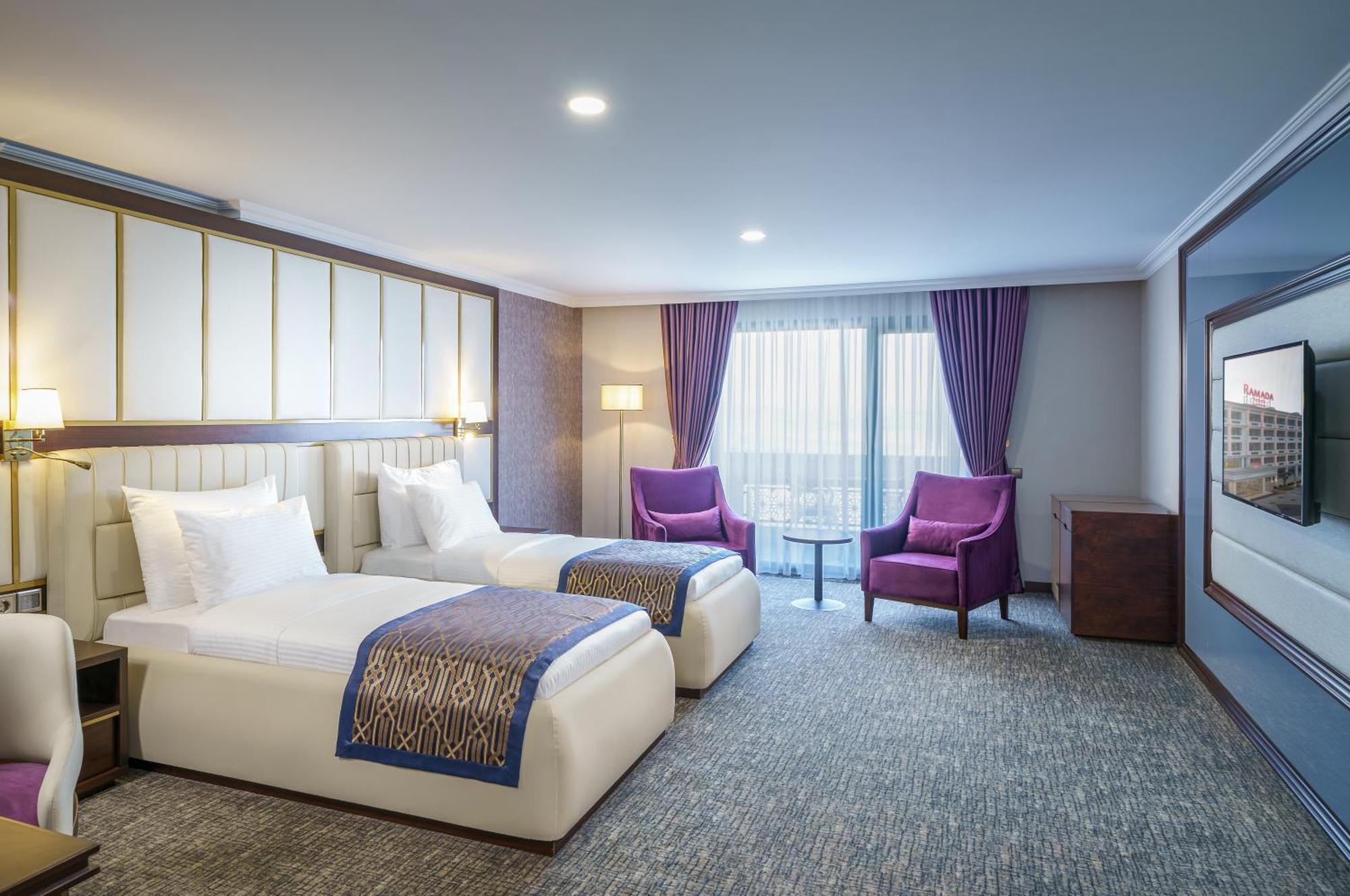 Hotel Ramada Plaza By Wyndham