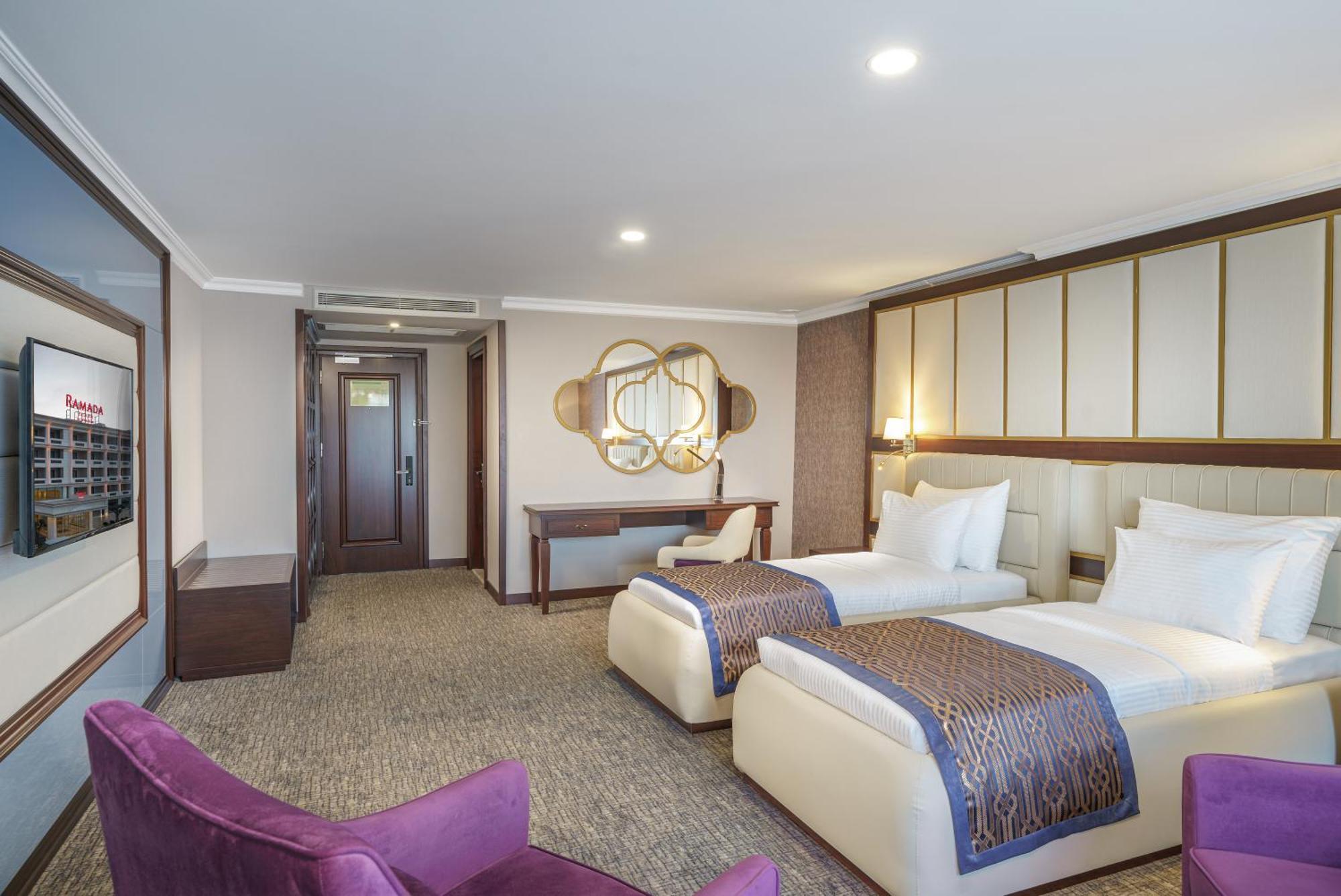 Hotel Ramada Plaza By Wyndham