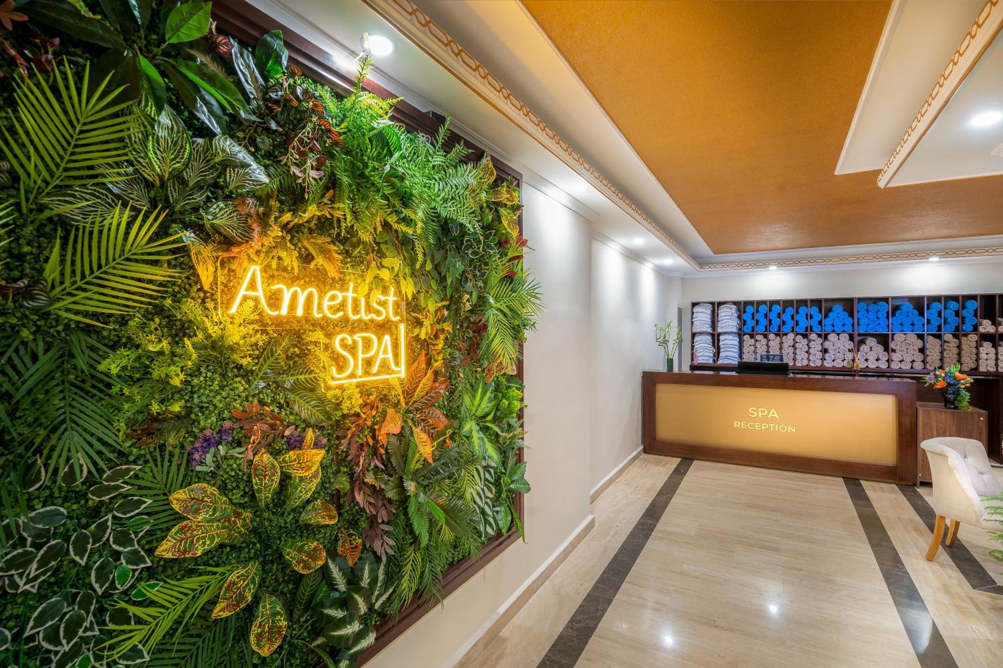 Ramada Plaza By Wyndham Hotel 5*