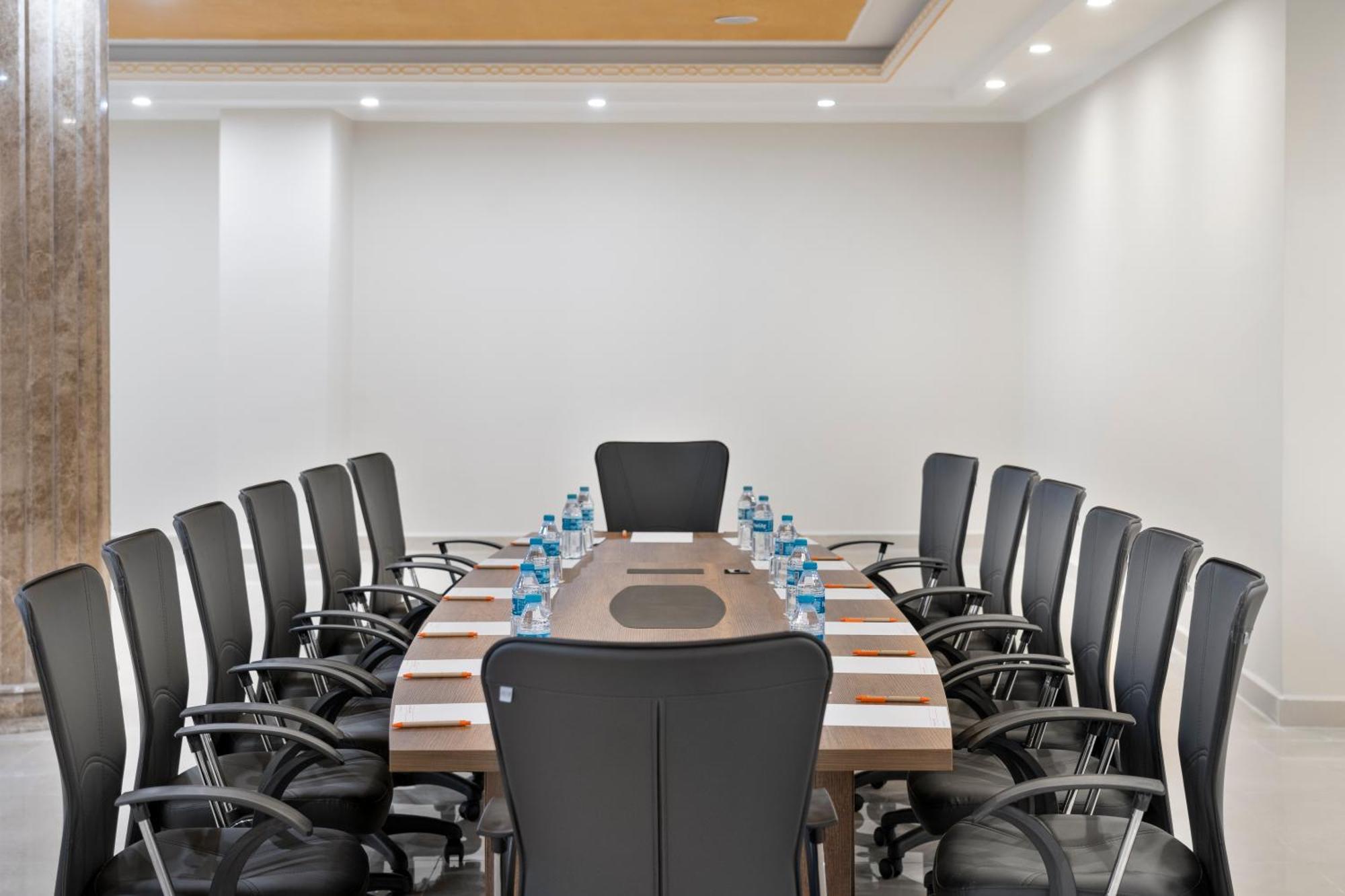 Ramada Plaza By Wyndham Hotel Silivri