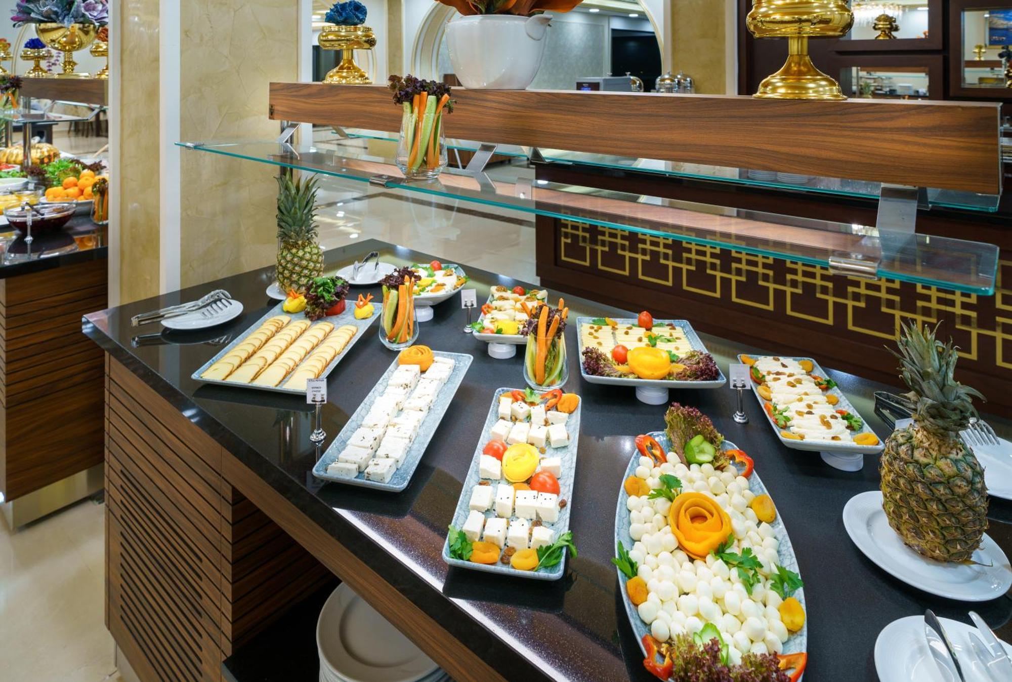 Ramada Plaza By Wyndham 5*