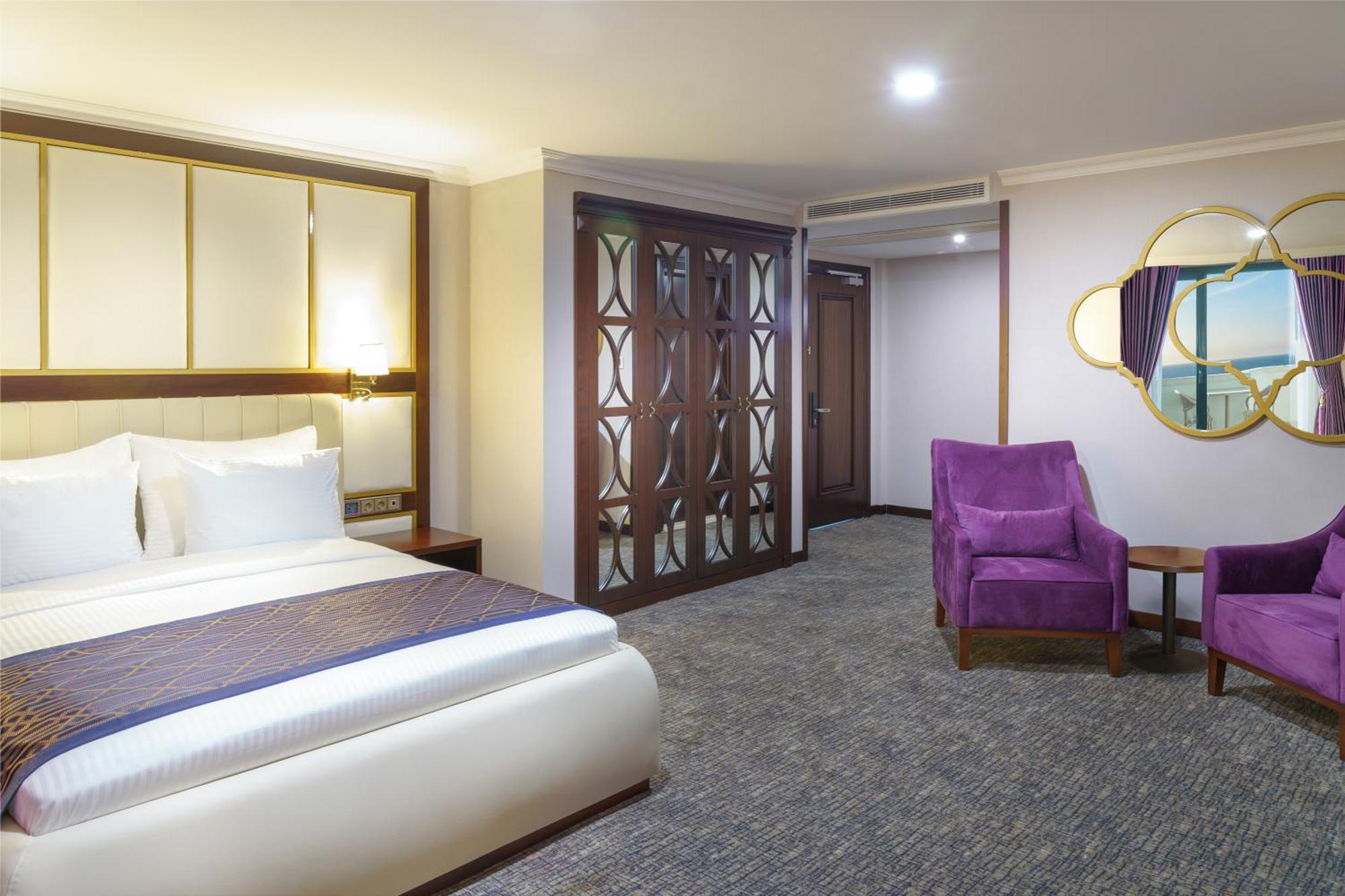 Ramada Plaza By Wyndham 5* Silivri