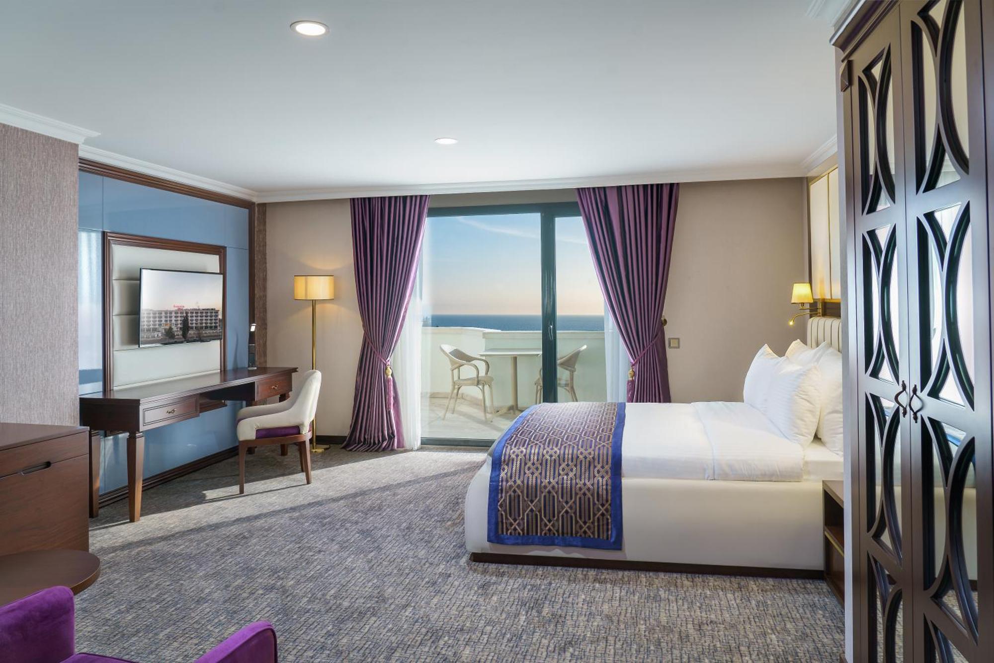 Hotel Ramada Plaza By Wyndham Silivri