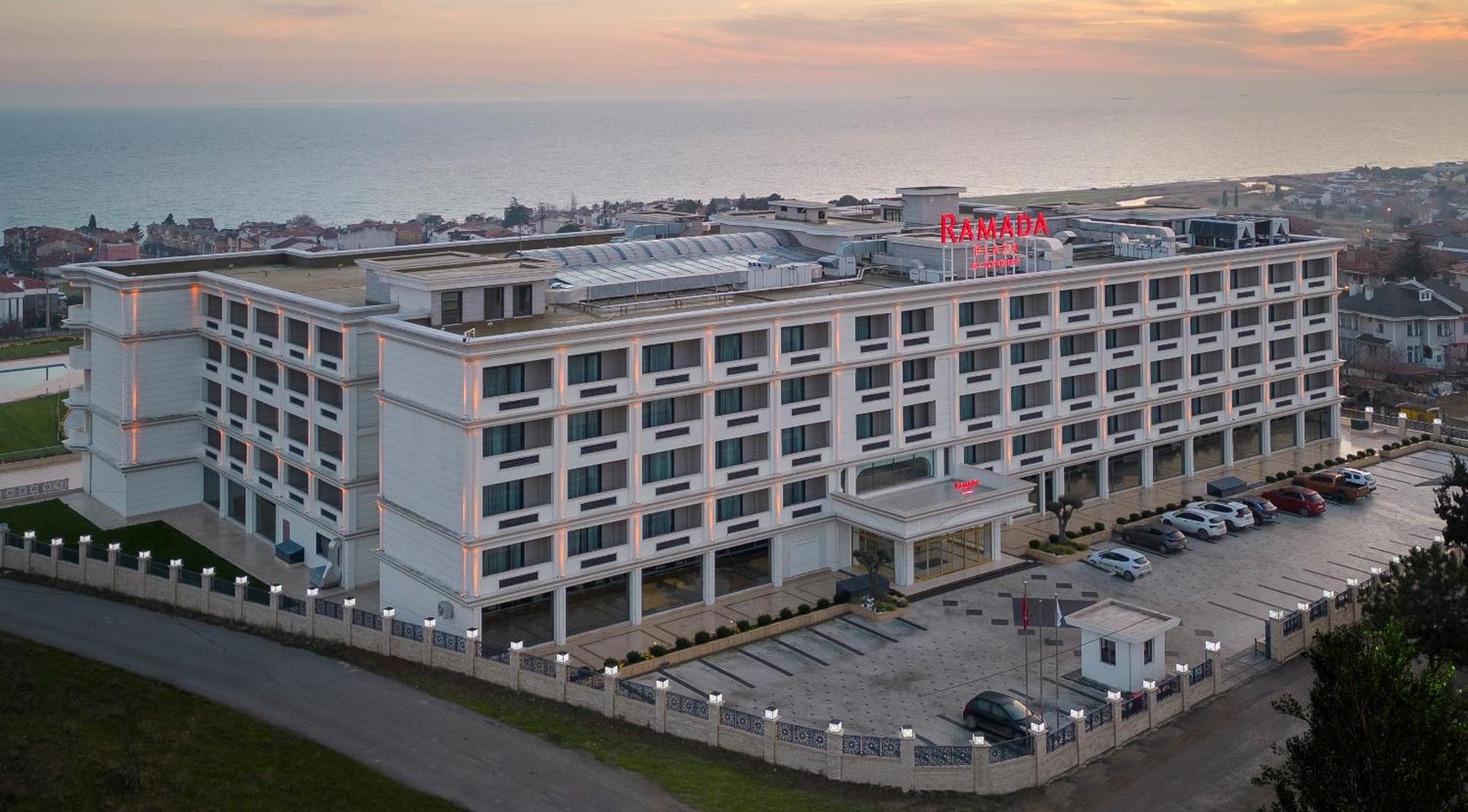 Ramada Plaza By Wyndham Silivri