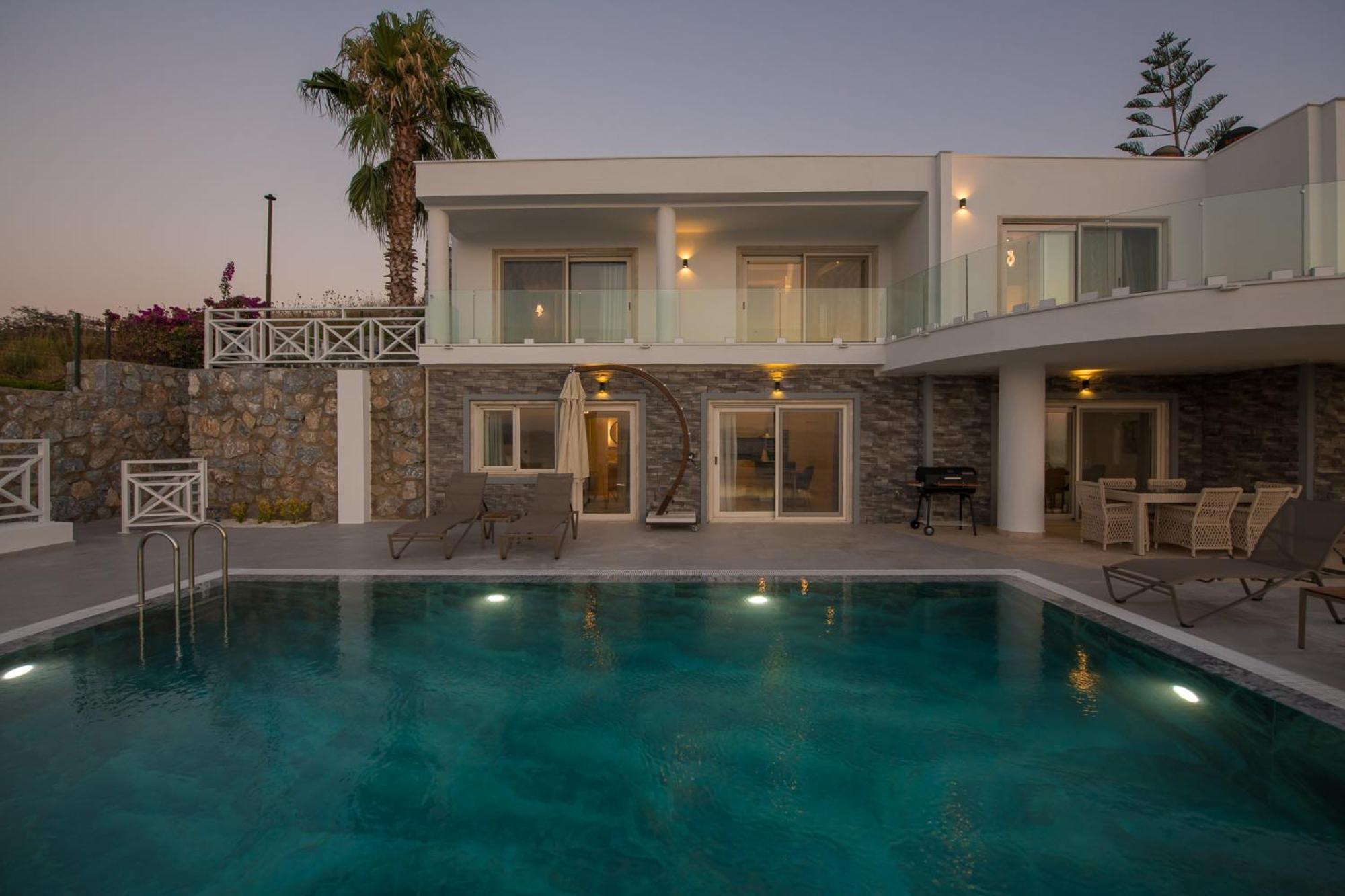 Bodrumda Essiz Deniz Manzarali Lueks Boss 1