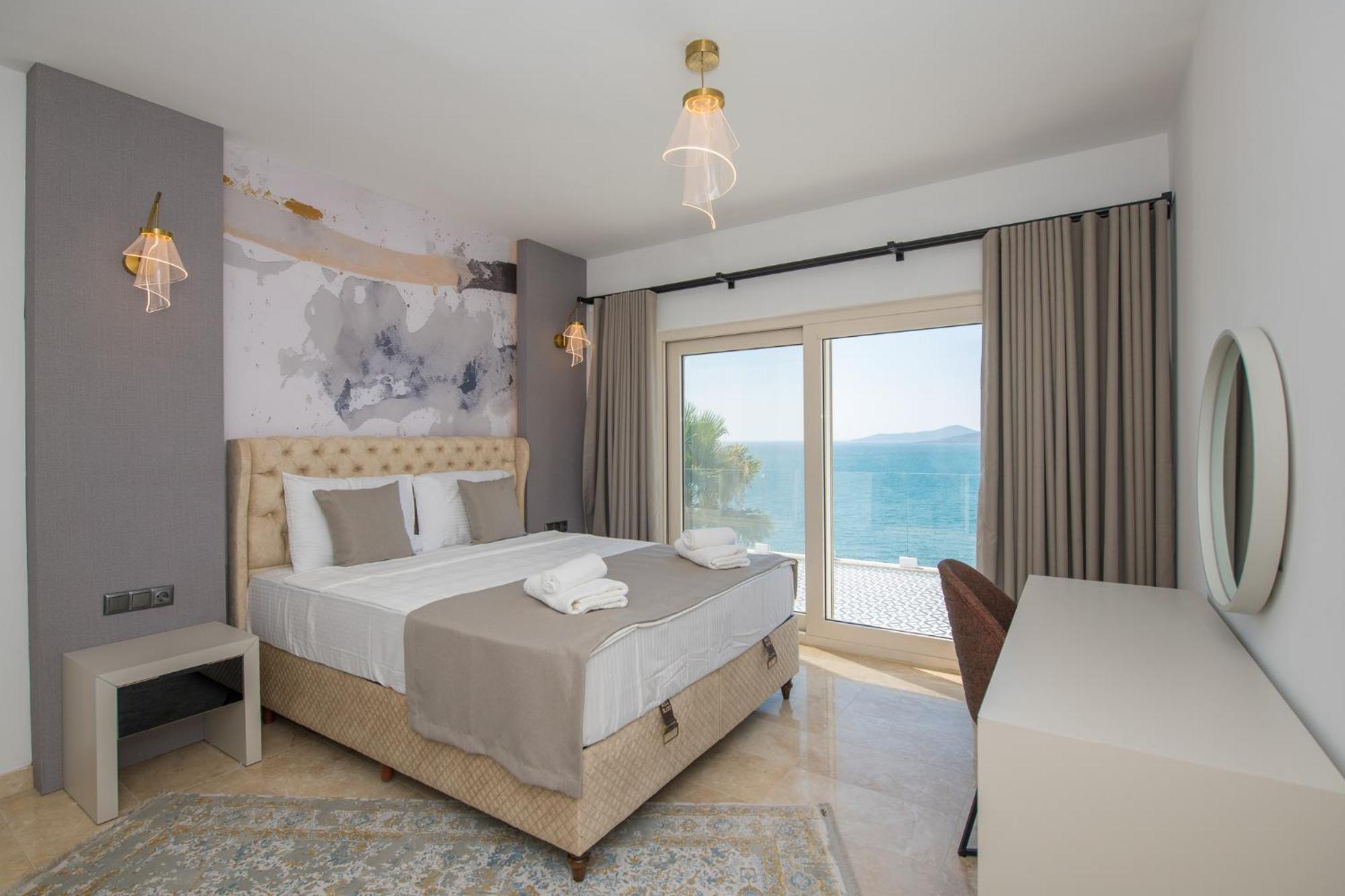 Bodrumda Essiz Deniz Manzarali Lueks Boss 1 *