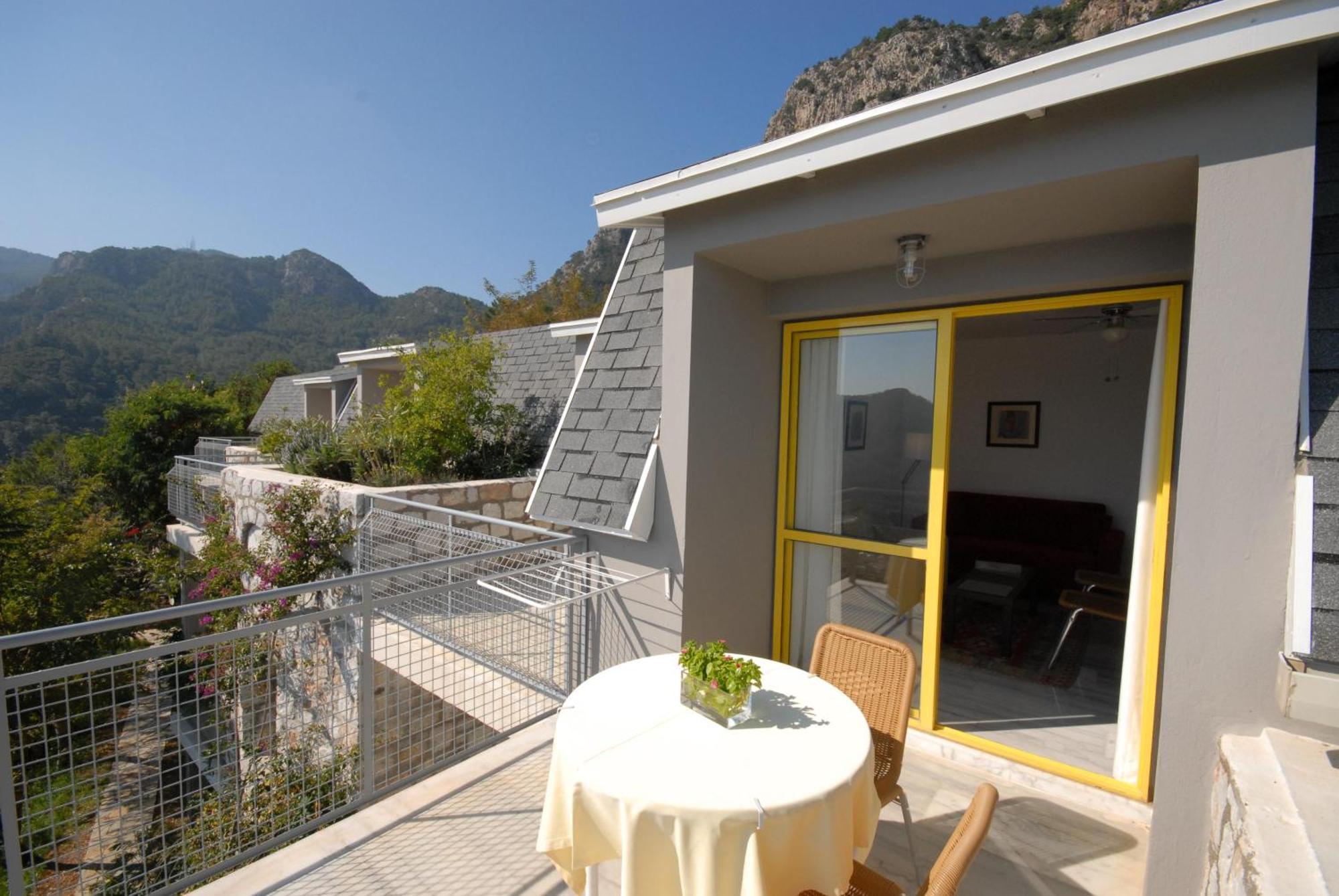 Loryma Resort 4*