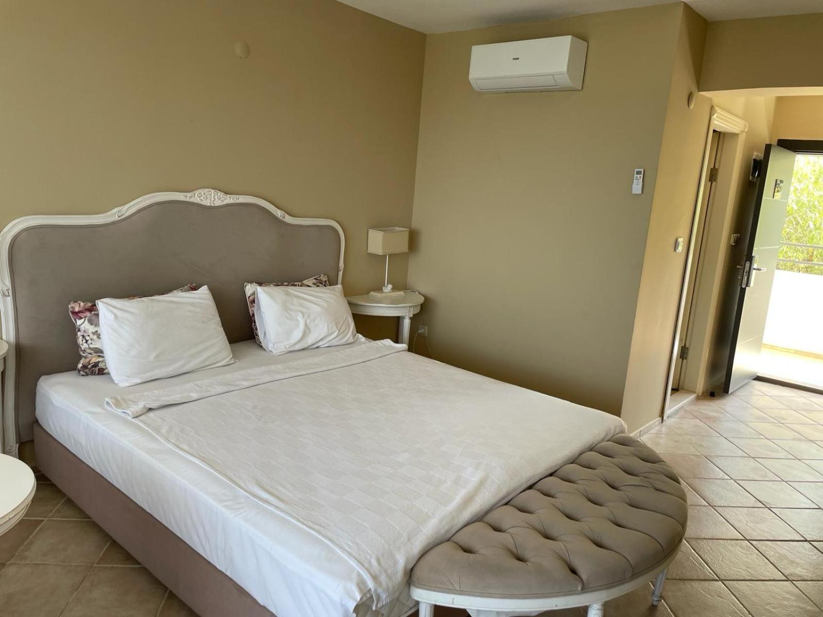 Hotel Carina Kusadasi