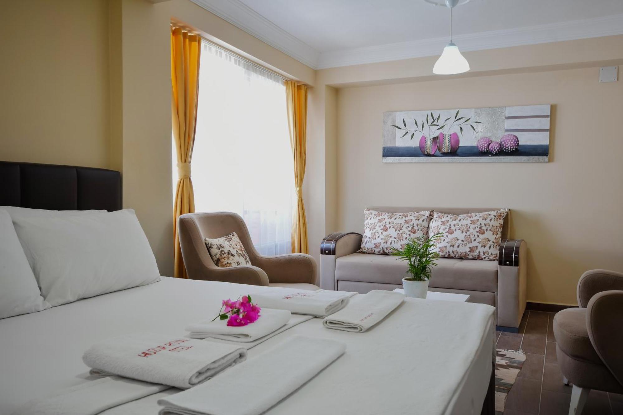 Huzur Royal Aparthotel
