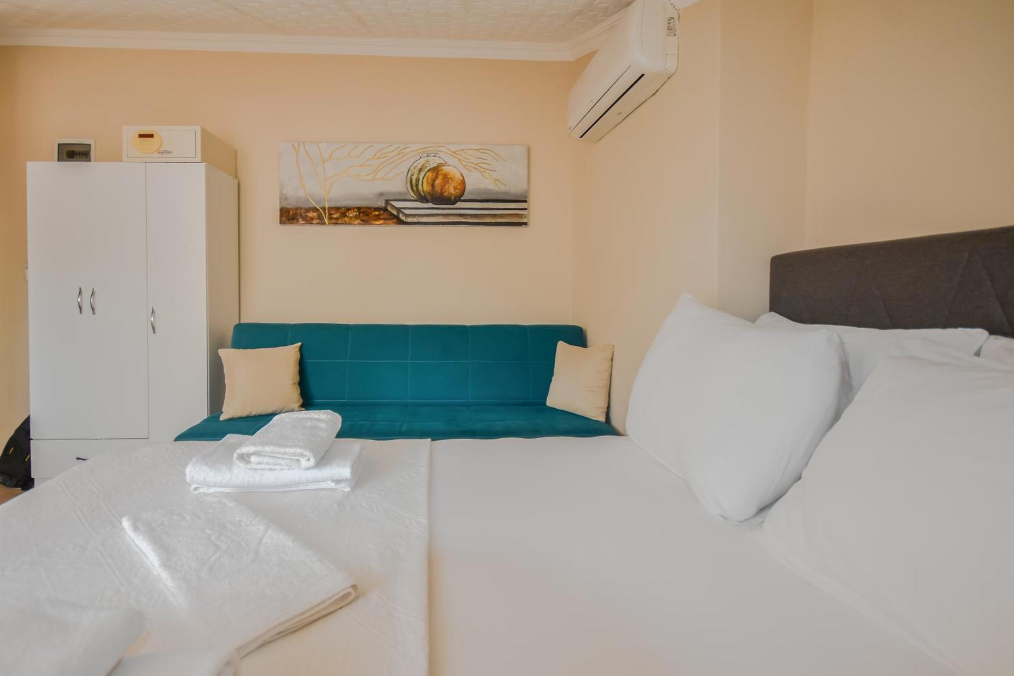 Huzur Royal Aparthotel *