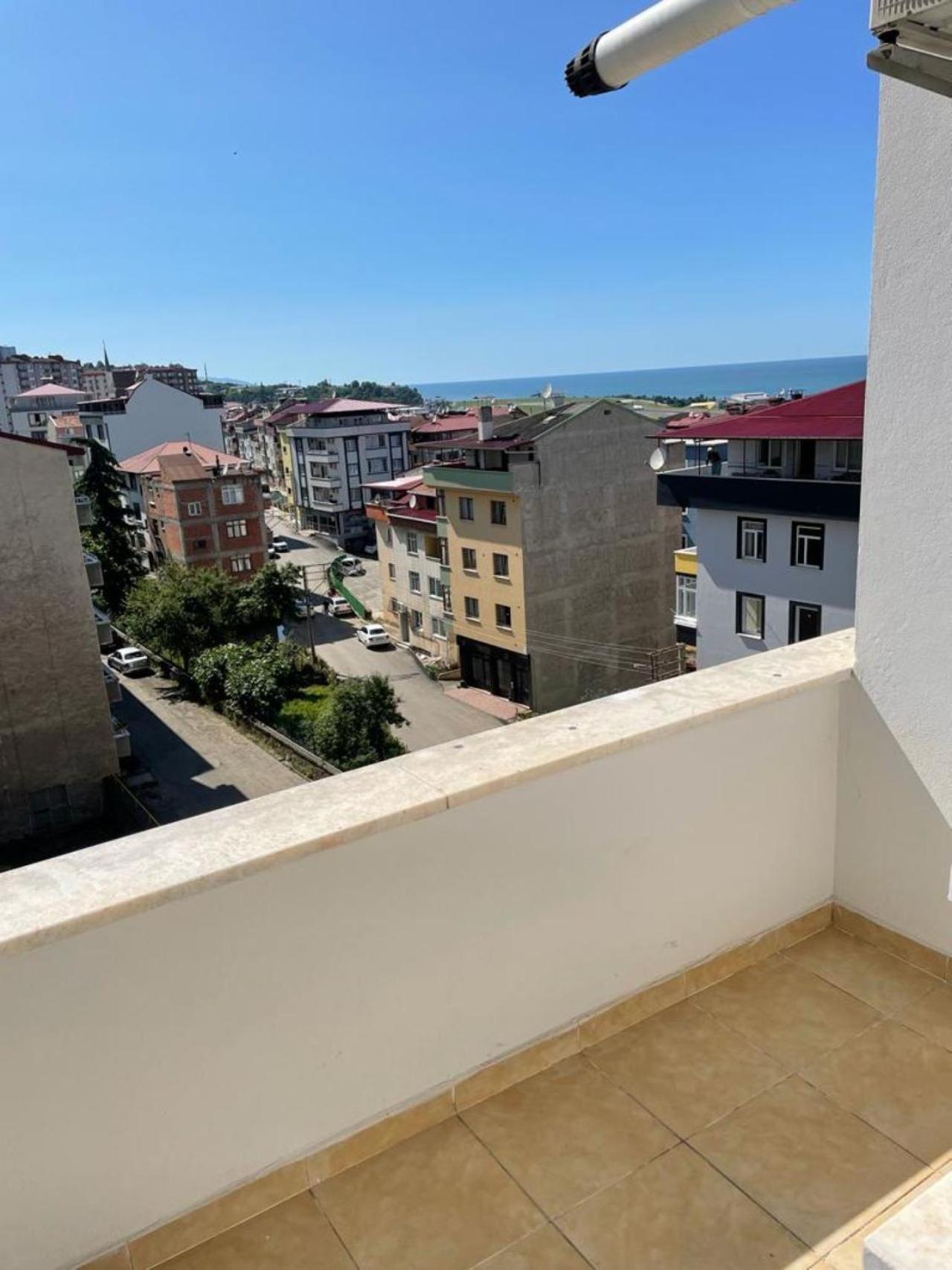 Kanarya Apartment *