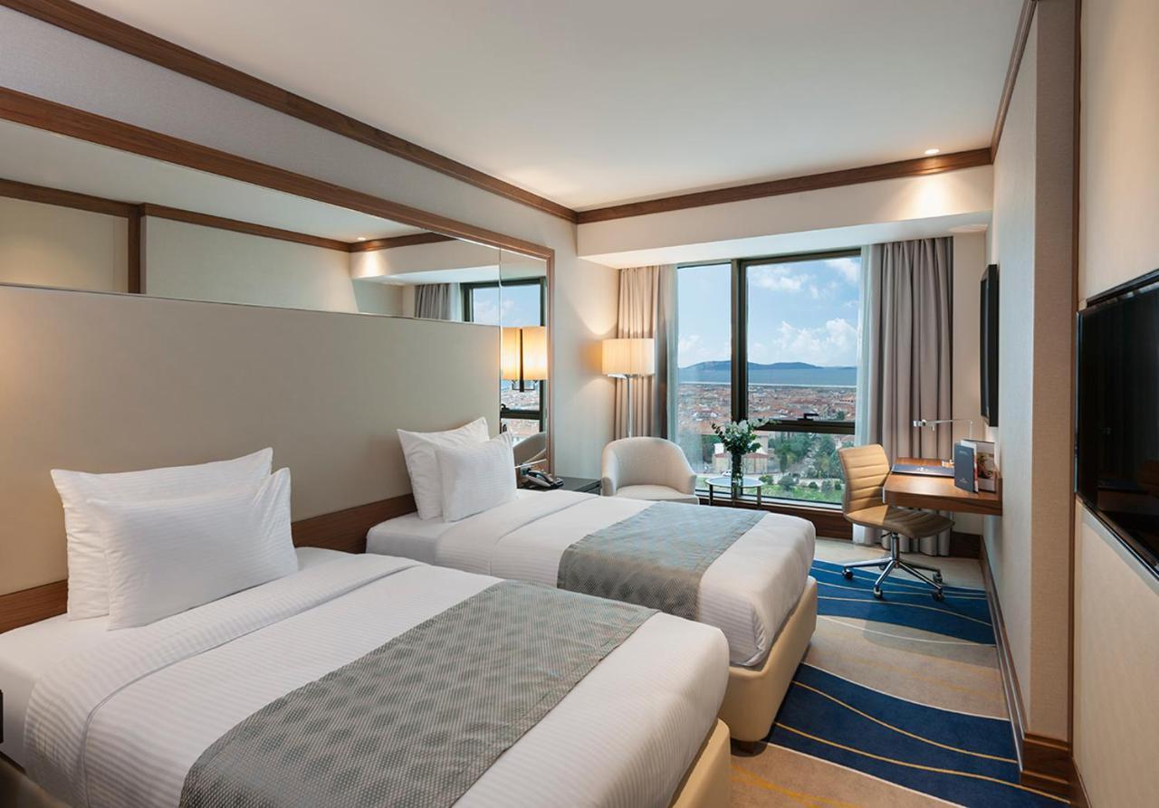 Elite World Grand Kuecuekyali Hotel