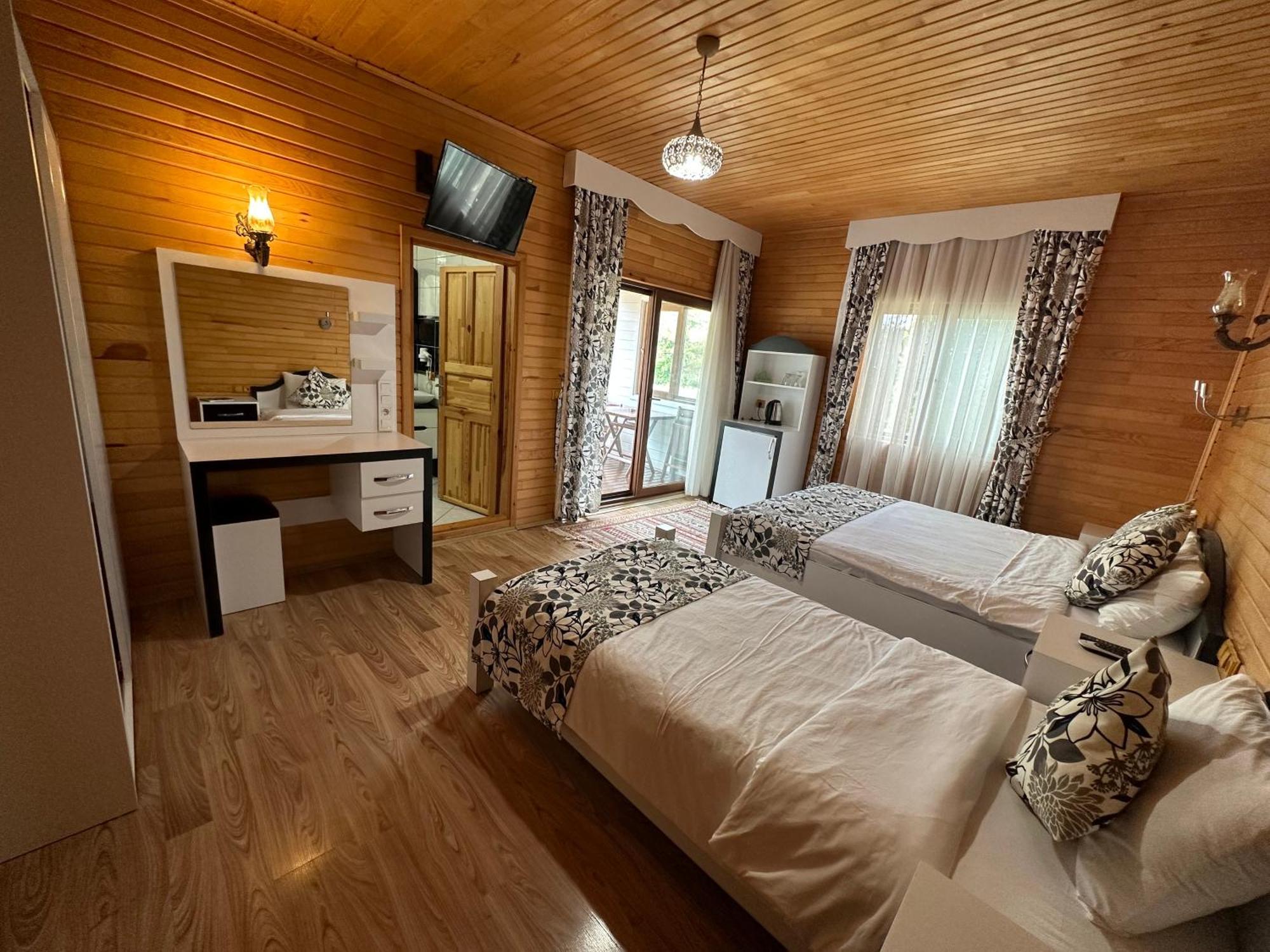 Palm Hotel Cirali