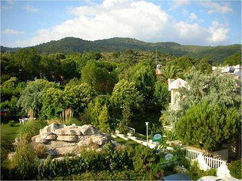 Babylon Gardens Apart Hotel Menderes