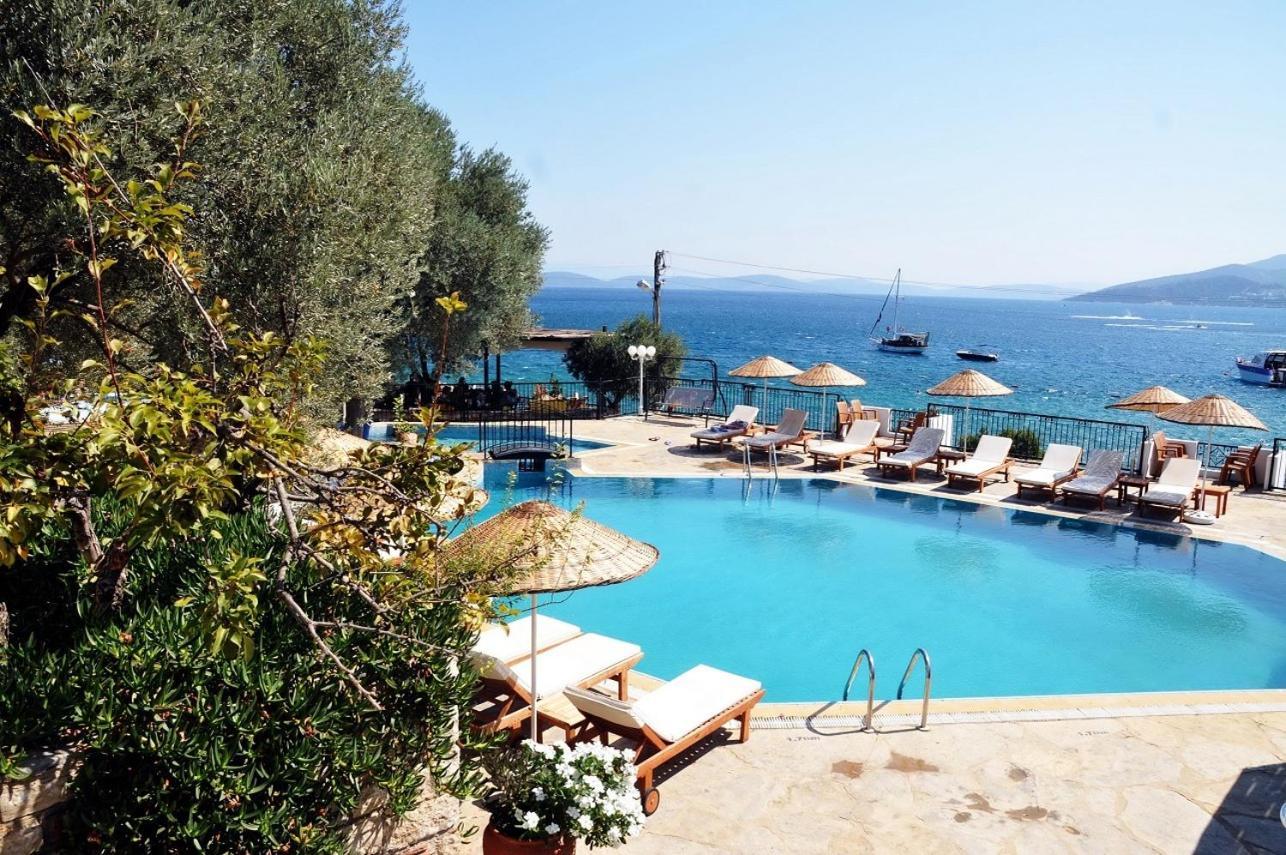 Hotel Omar & Torba