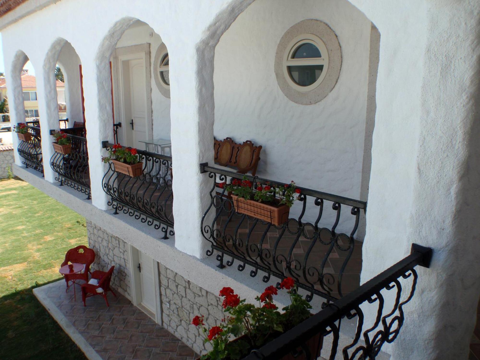 Mercan Koesk Alacati