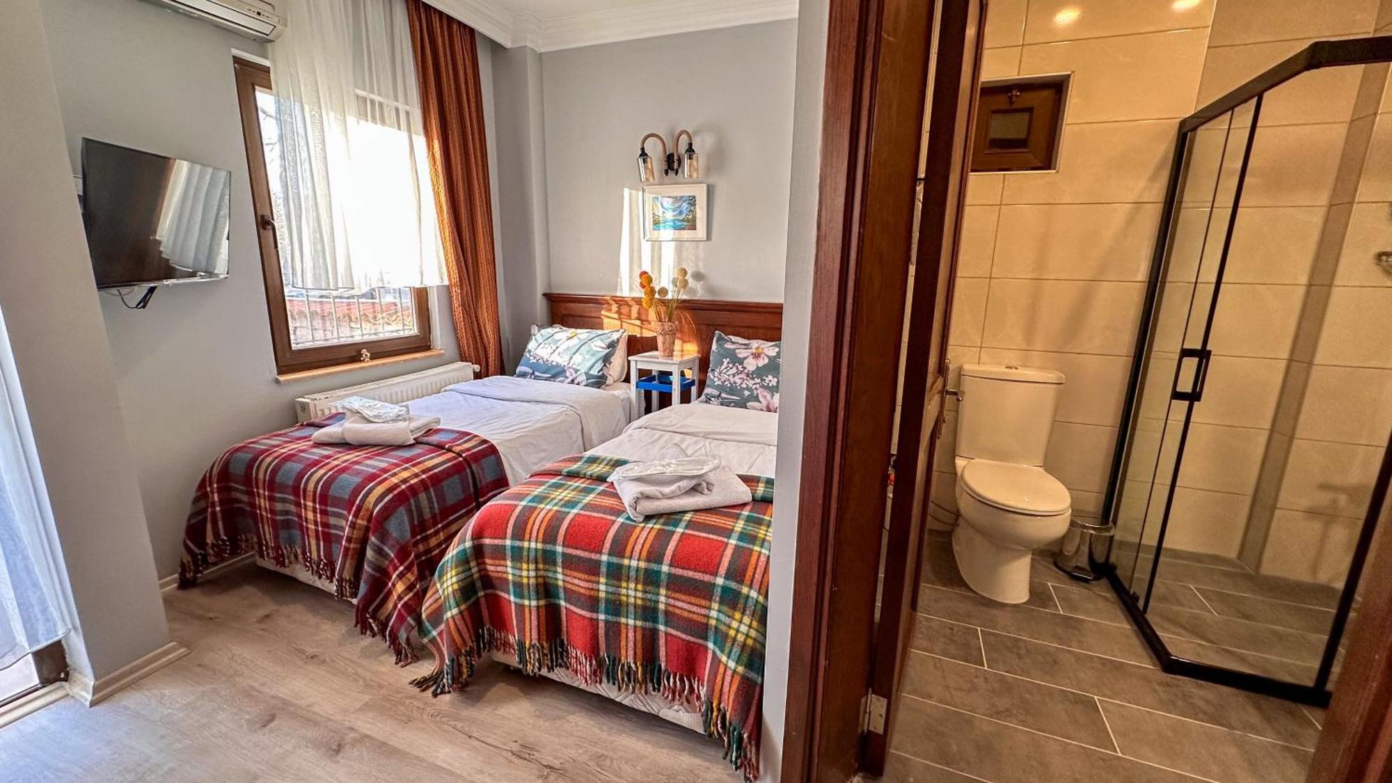 Cunda Nesos Guest house *