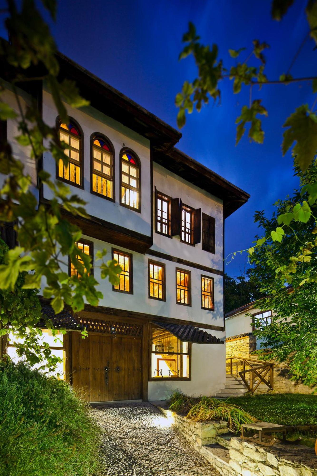 Hotel Gulevi