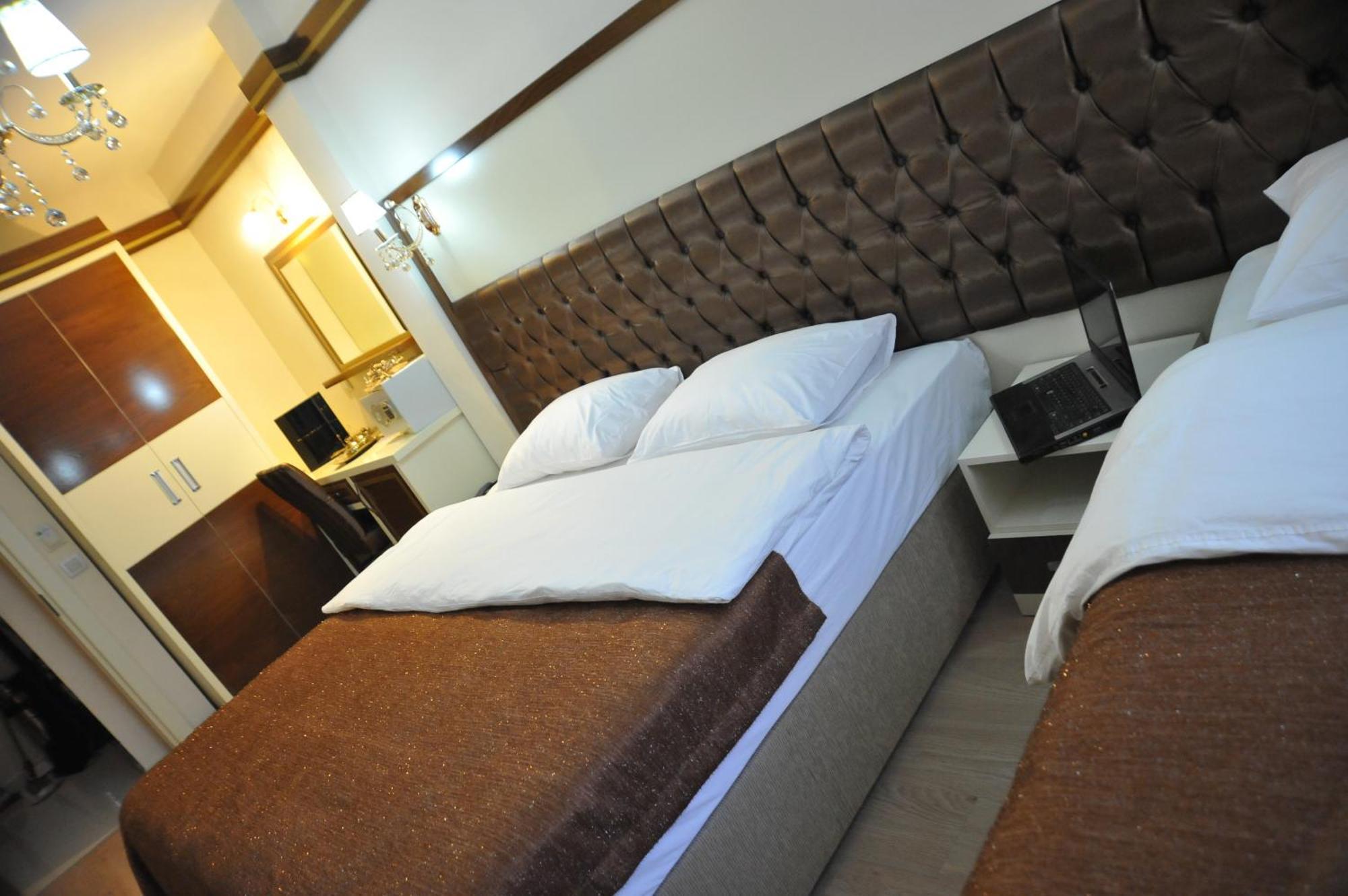 Hotel Gloria Tibi 3*
