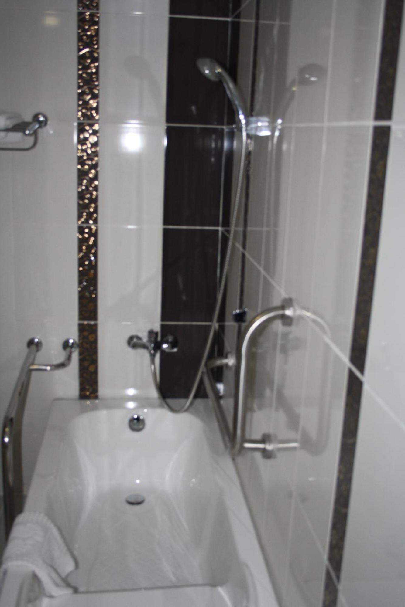 Hotel Gloria Tibi 3*