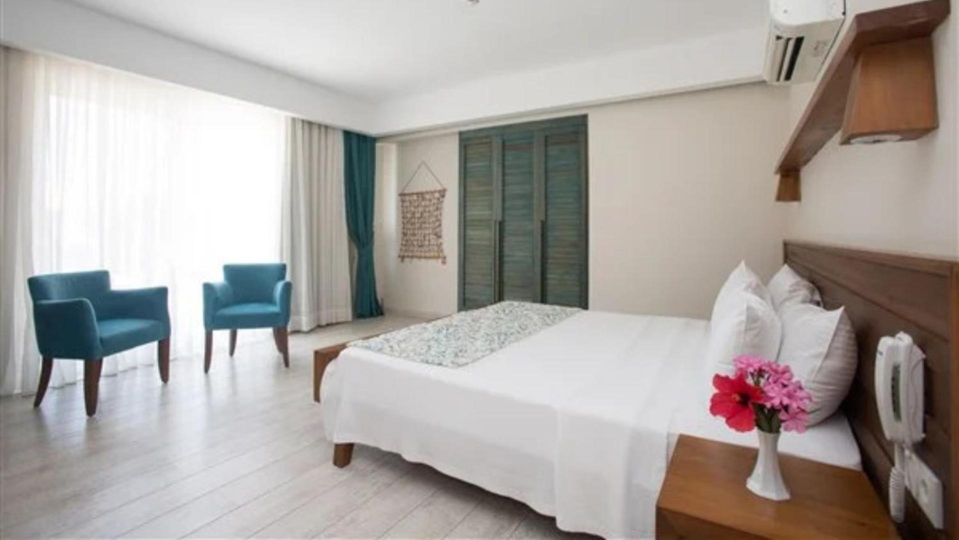 Hotel Dedeminn Marina