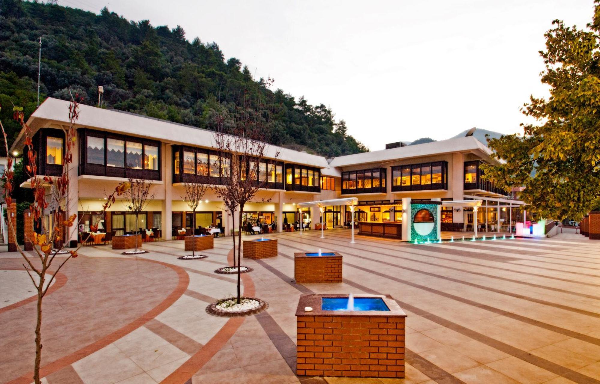 Hotel Balcova Termal 4*