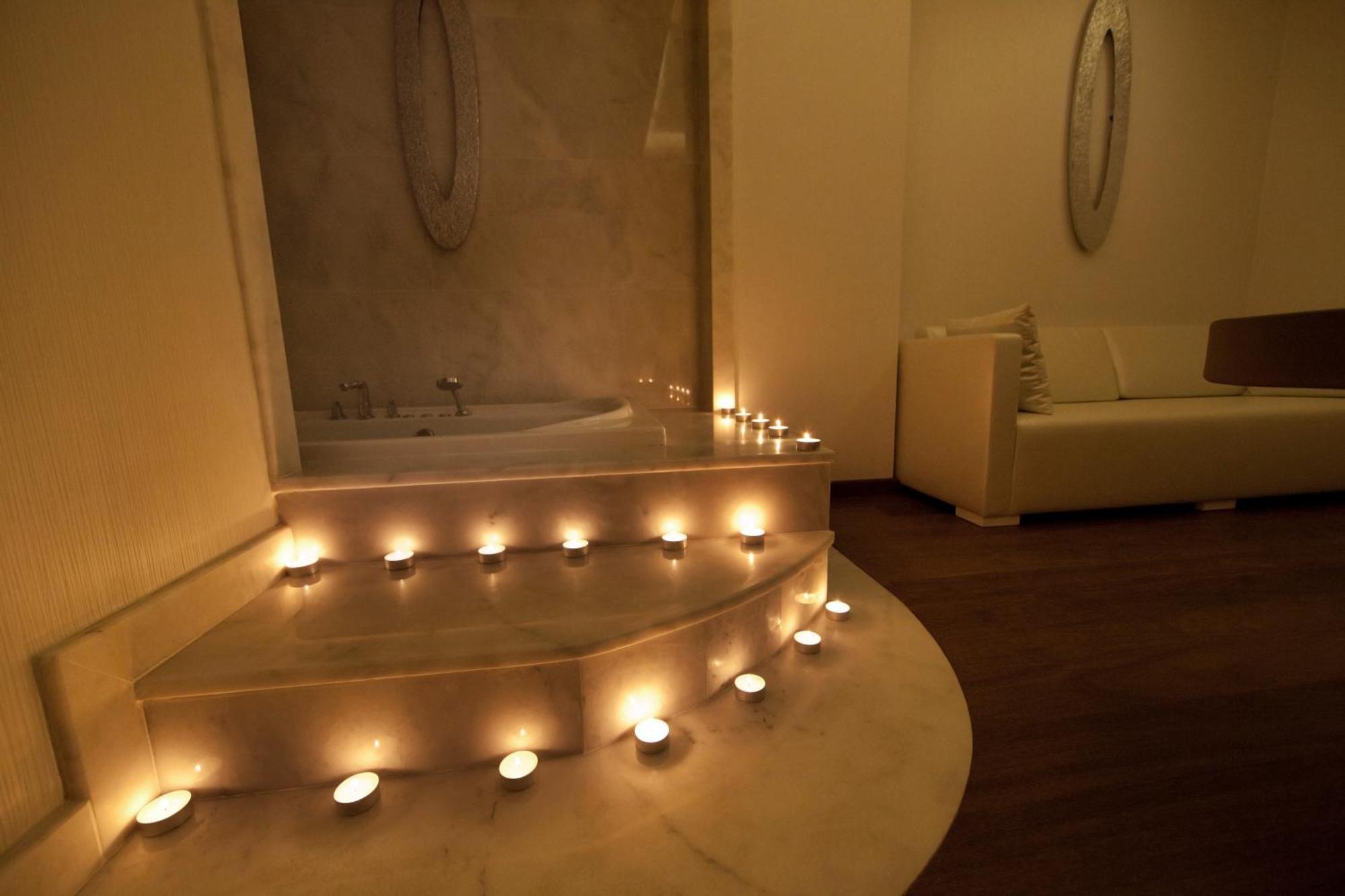 Hotel Wyndham Grand Kalamis Marina Istanbul