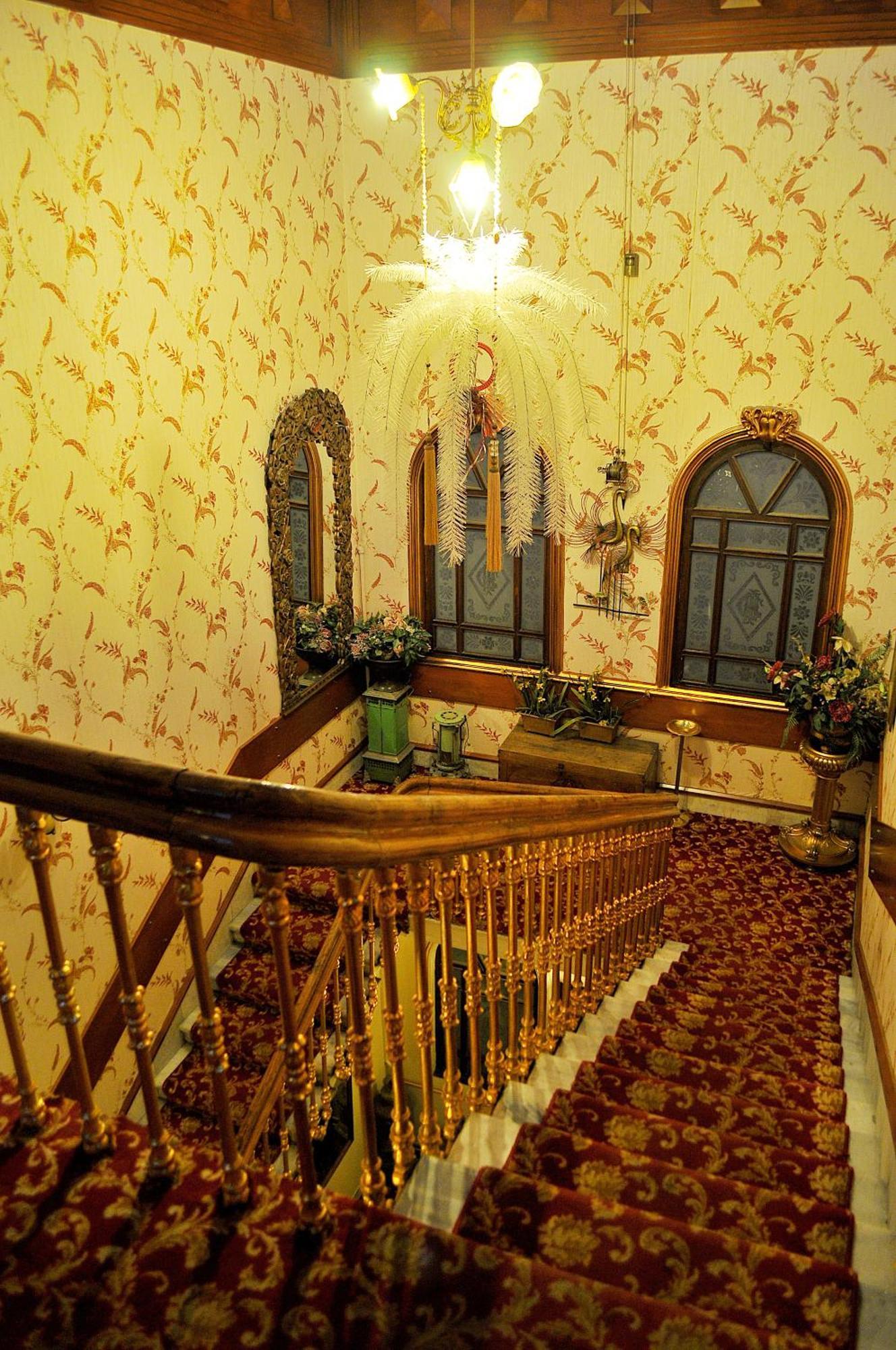 Hotel Grand De Londres 4*