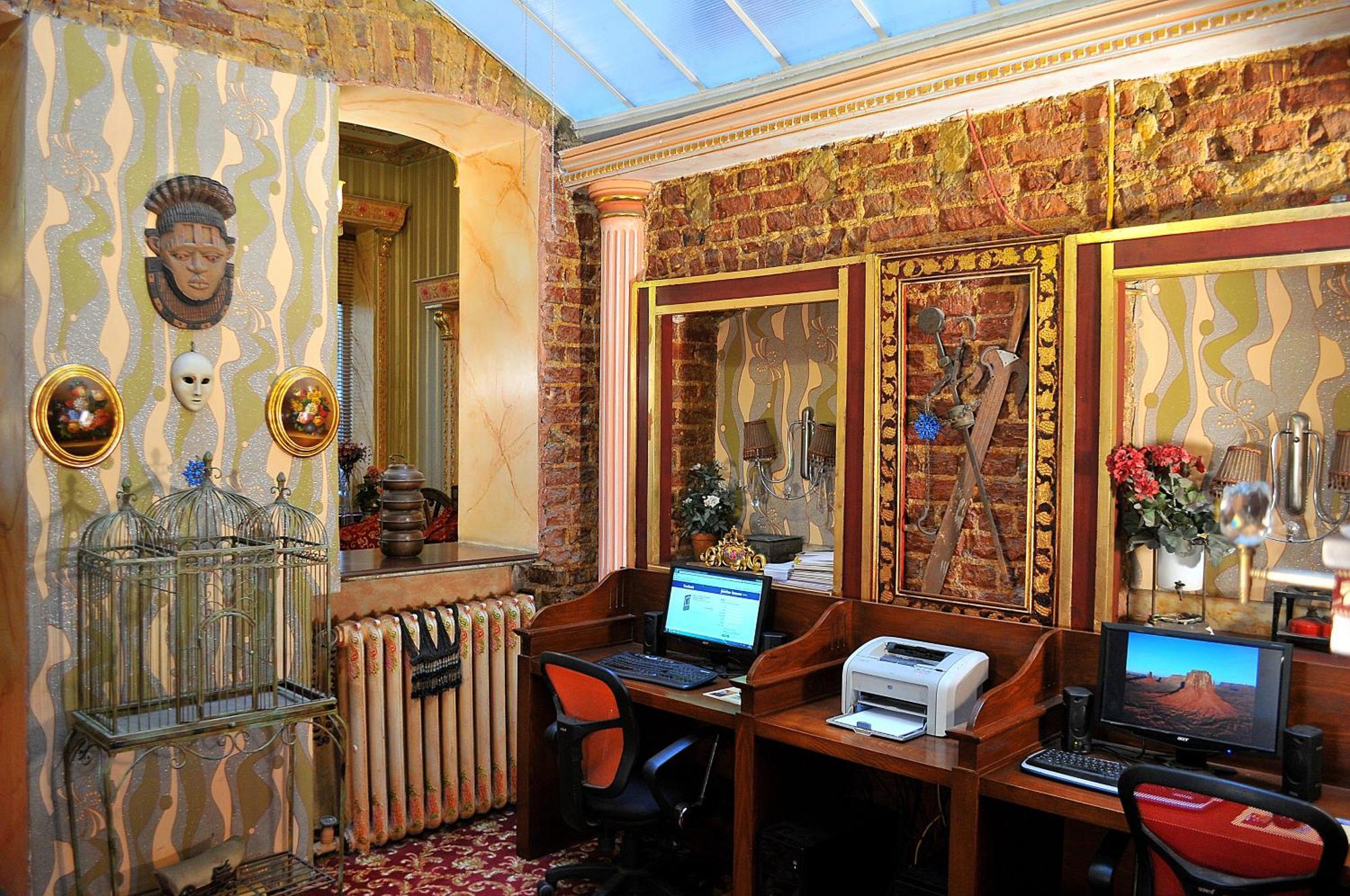 Hotel Grand De Londres 4*