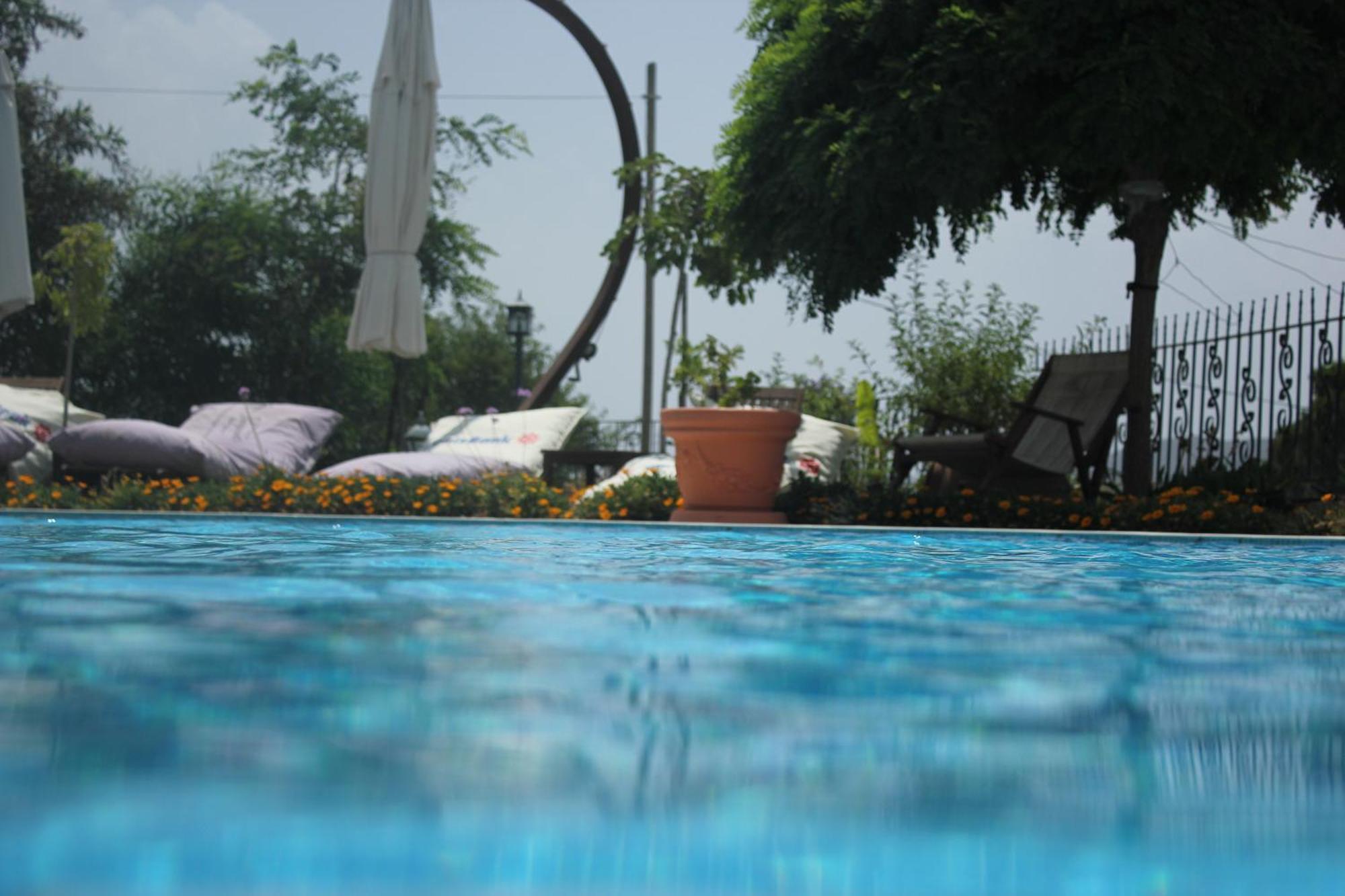 Bed & Breakfast Dolina Cesme