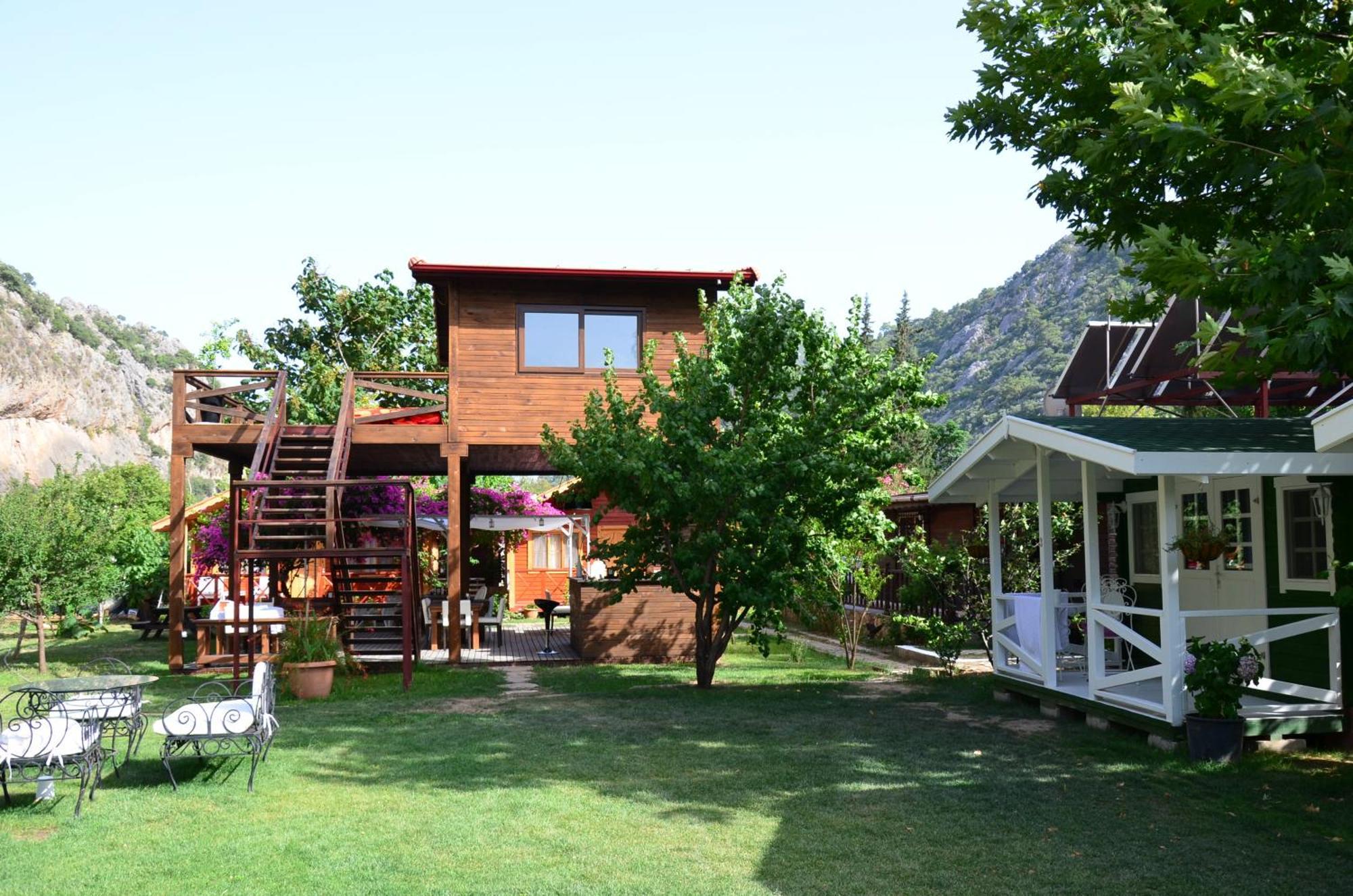 Bed & Breakfast Lukkies Cirali