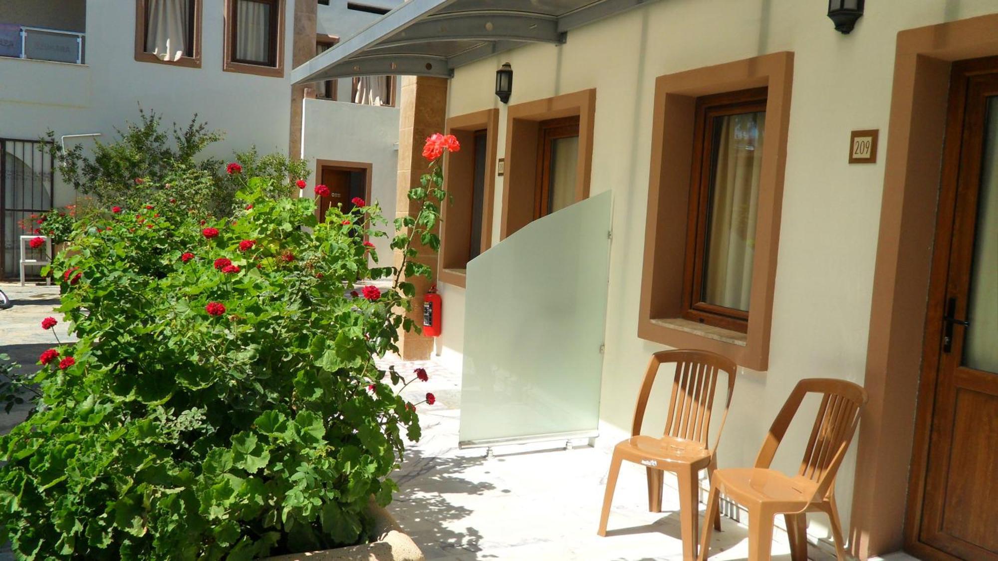 Aparthotel Ozukara 1