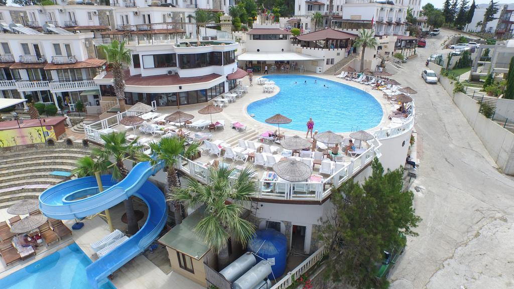 Family Belvedere Hotel 3*