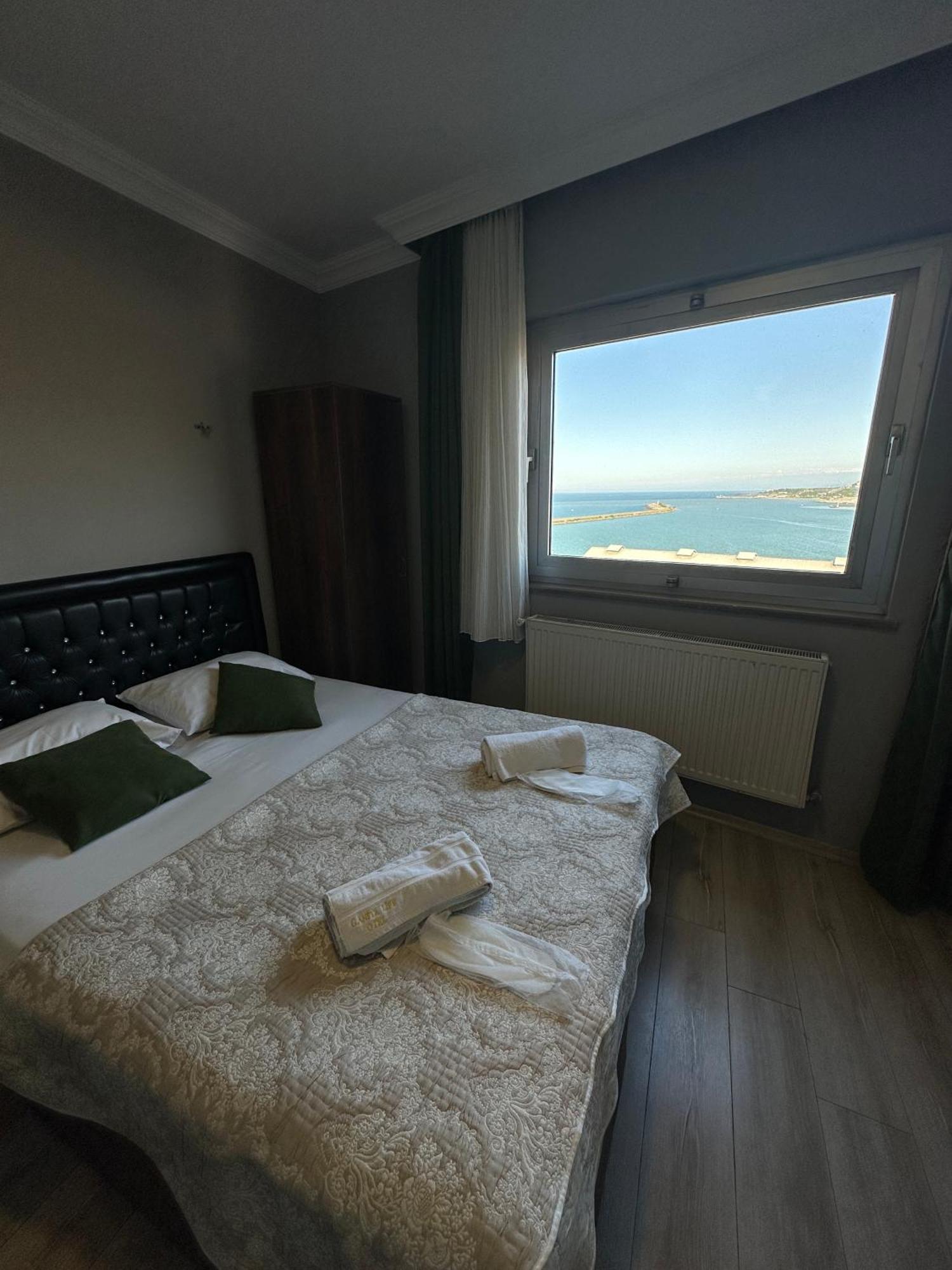 Ganita Life Hotel