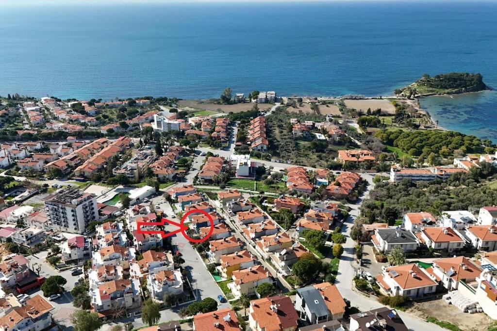 Villa Merkezde Denize 5 Dakika Kusadasi