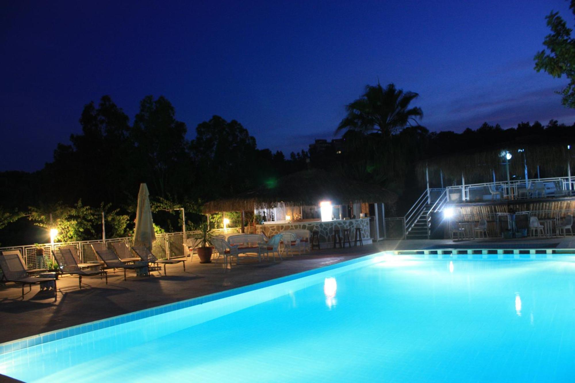 Hotel Pataros Hotel