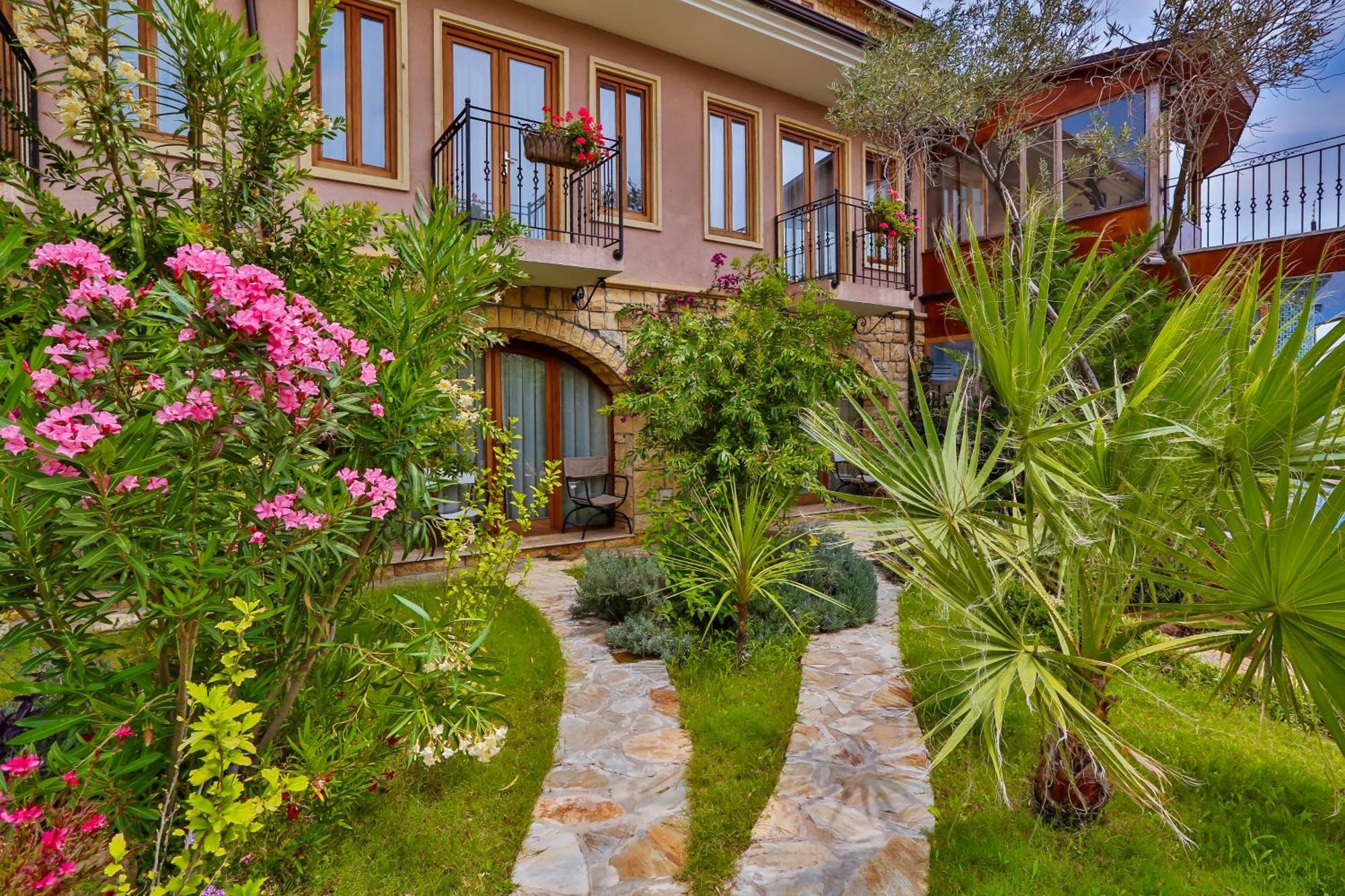 Palace Olive Odore Hotel Kucukkuyu