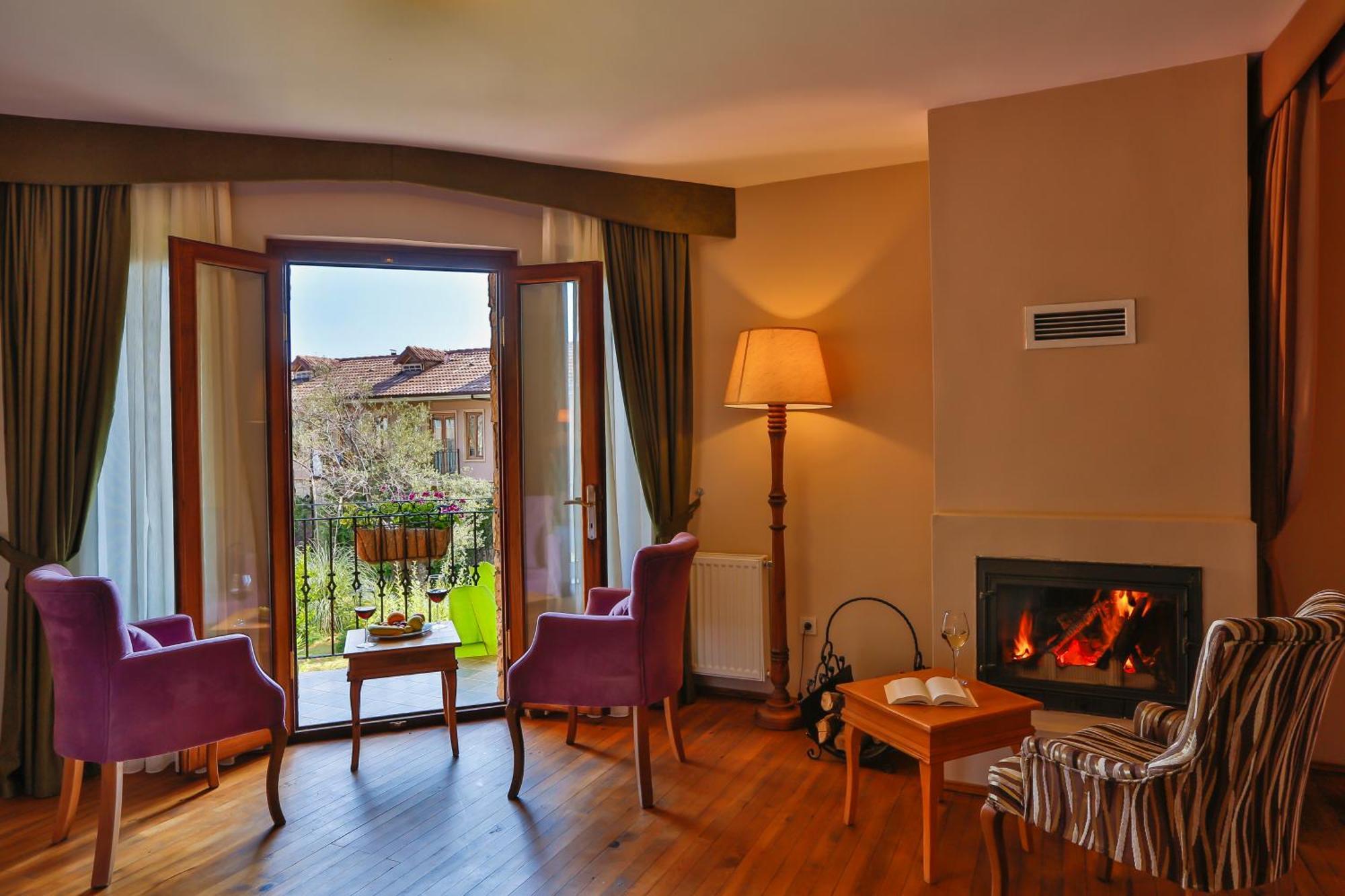 Palace Olive Odore Hotel 3*