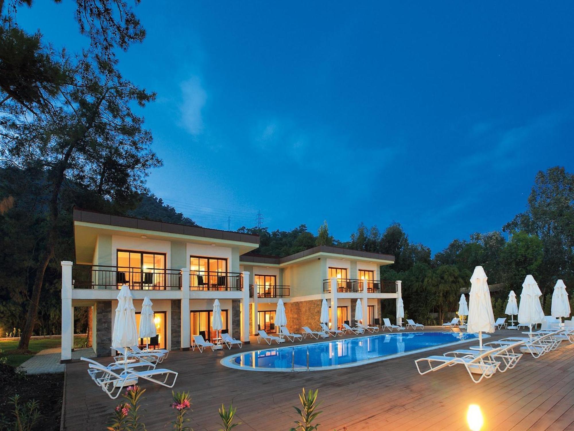 Resort Fortezza Hisaronu