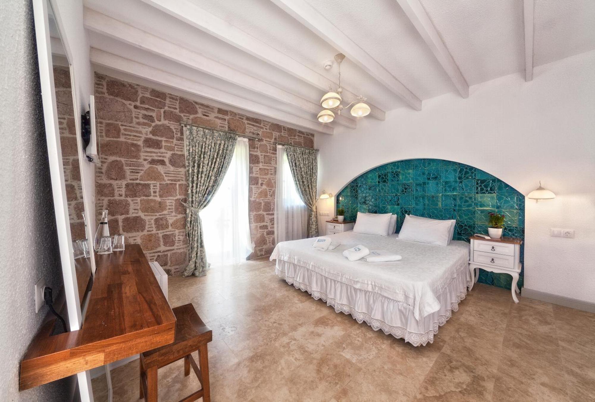 Cunda Fora Hotel 3*