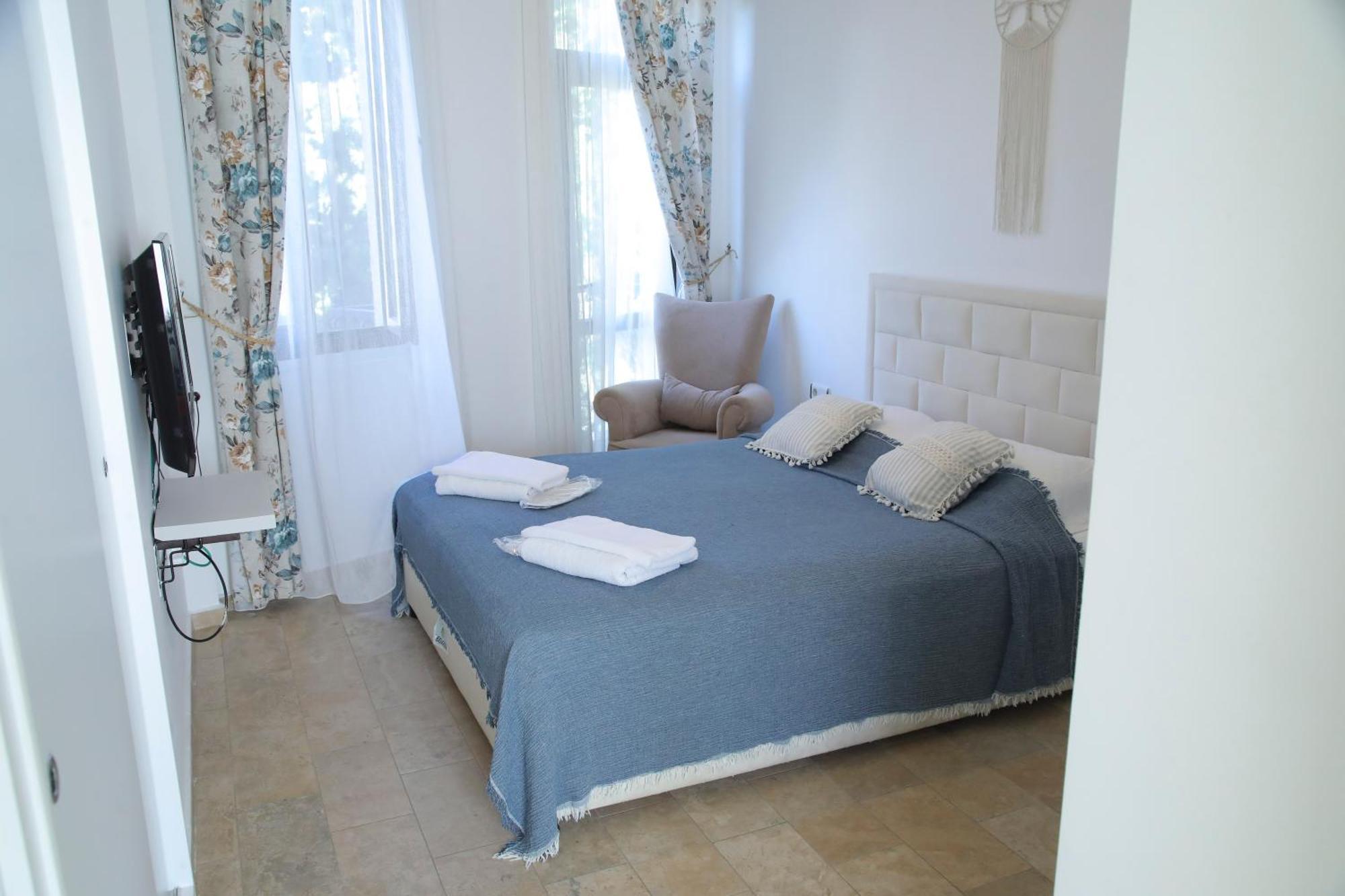 Apaz Alacati Cesme