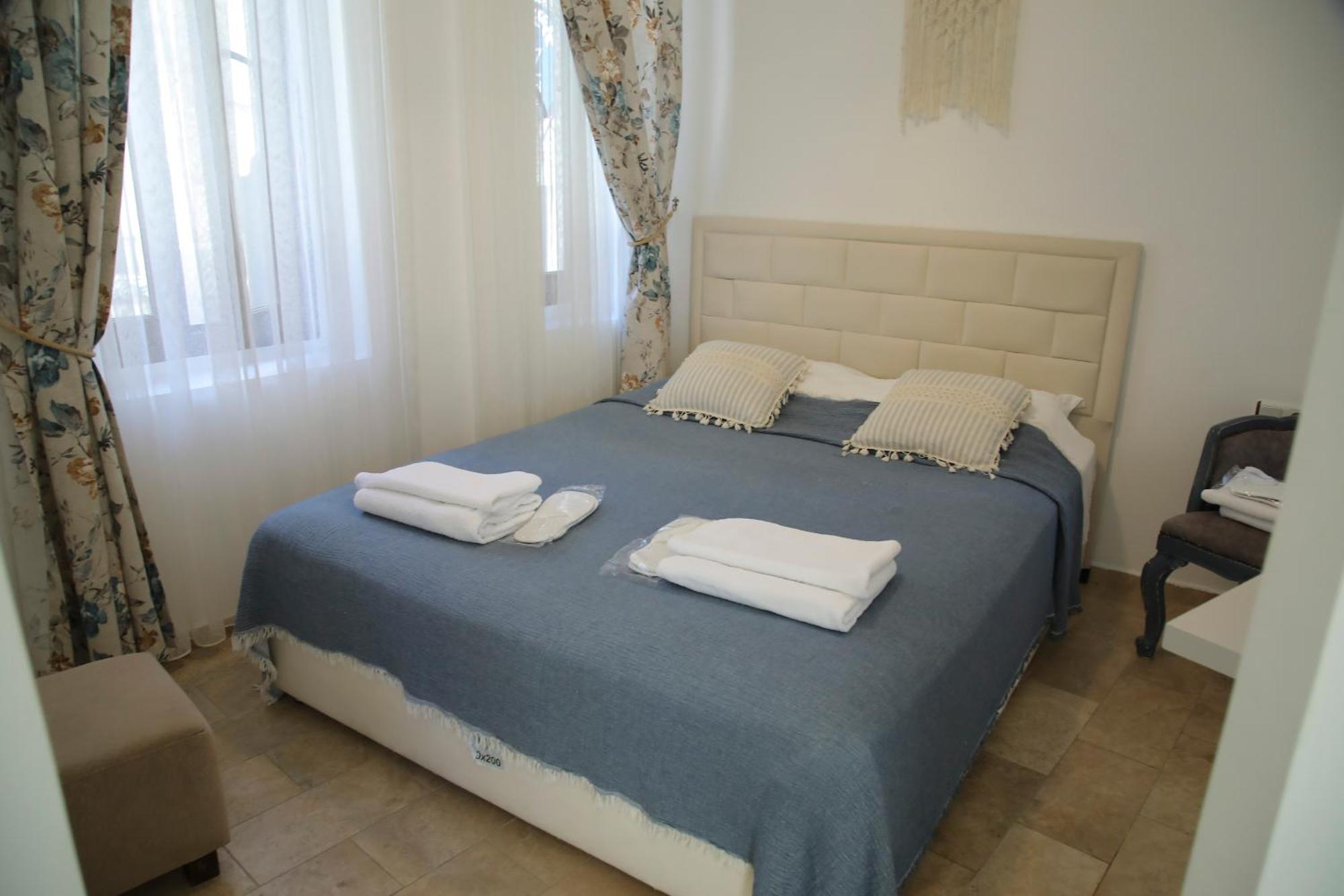 Apaz Alacati Hotel 5*