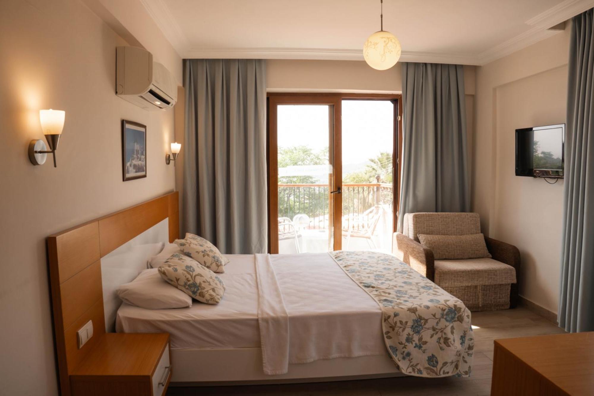 Perdikia Hill And 4* Oludeniz