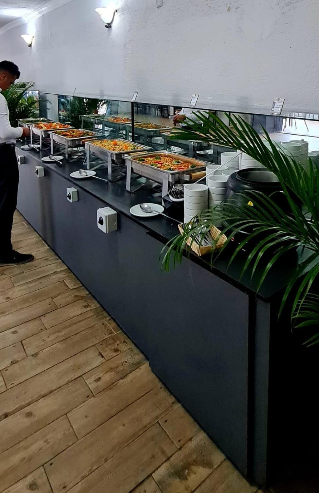 Hotel Club Tropical