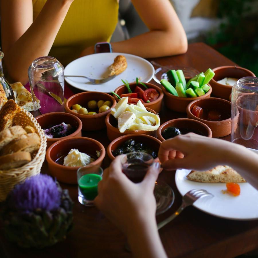 Hotel Ados Cesme