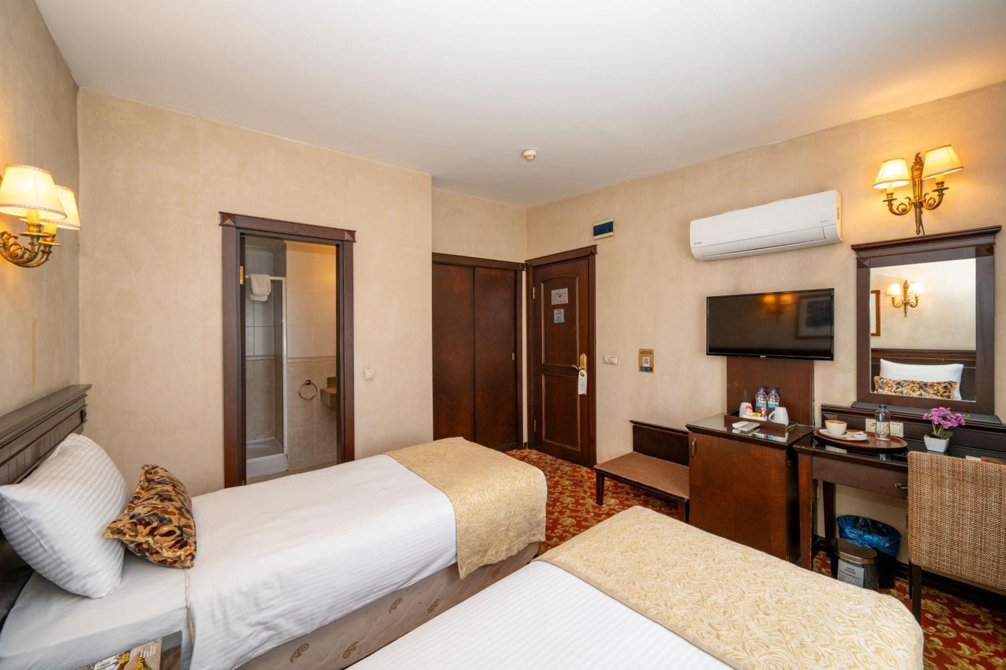 Pera Rose & Spa Hotel 4*