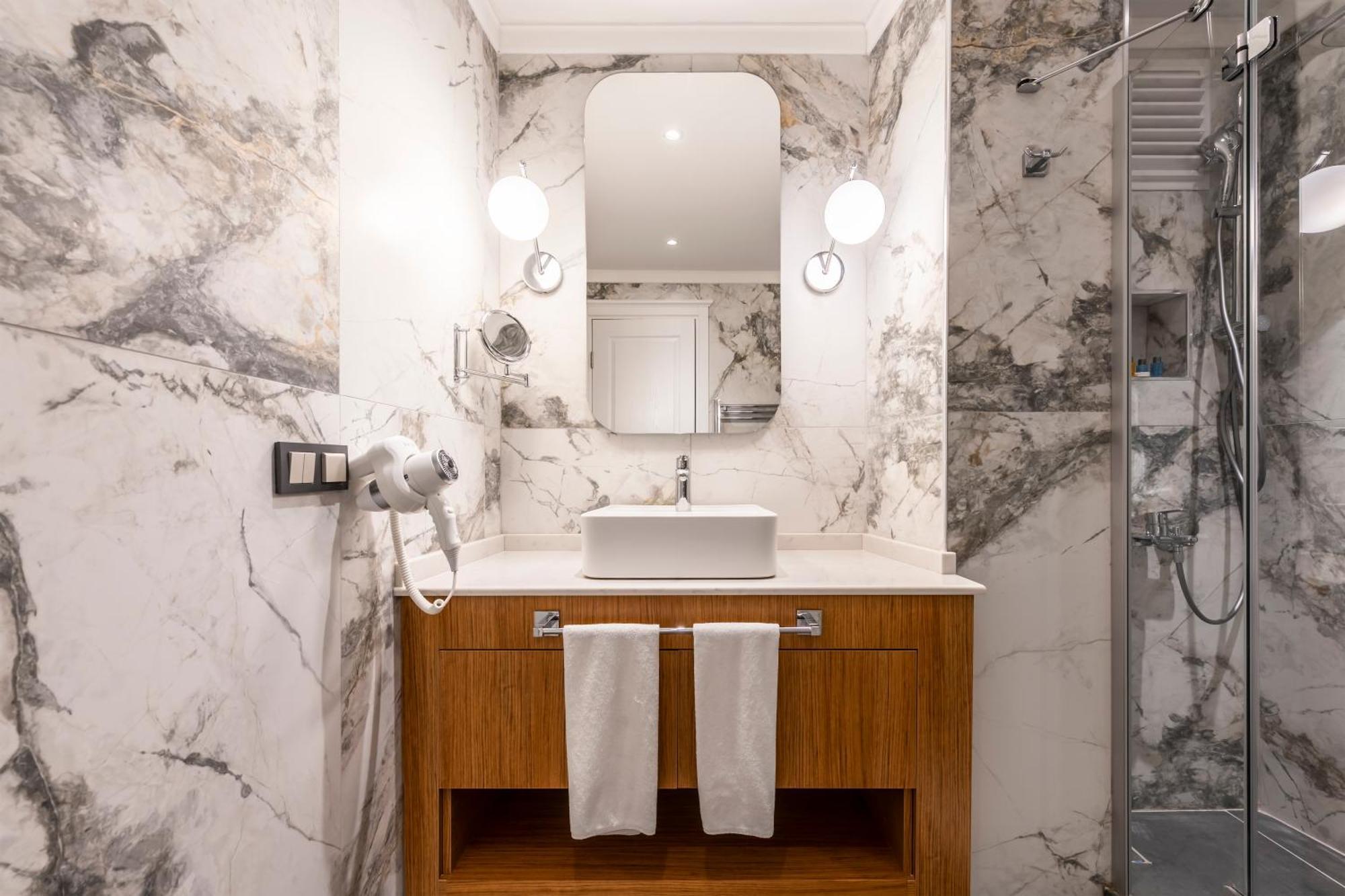 Sedef Pera Apartment