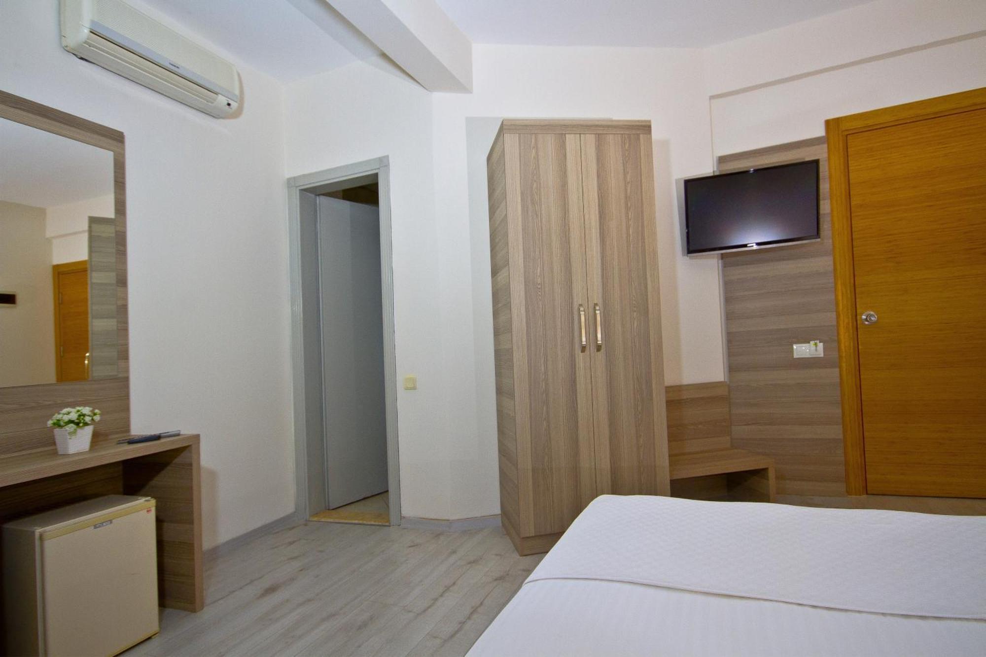 Hotel The 48